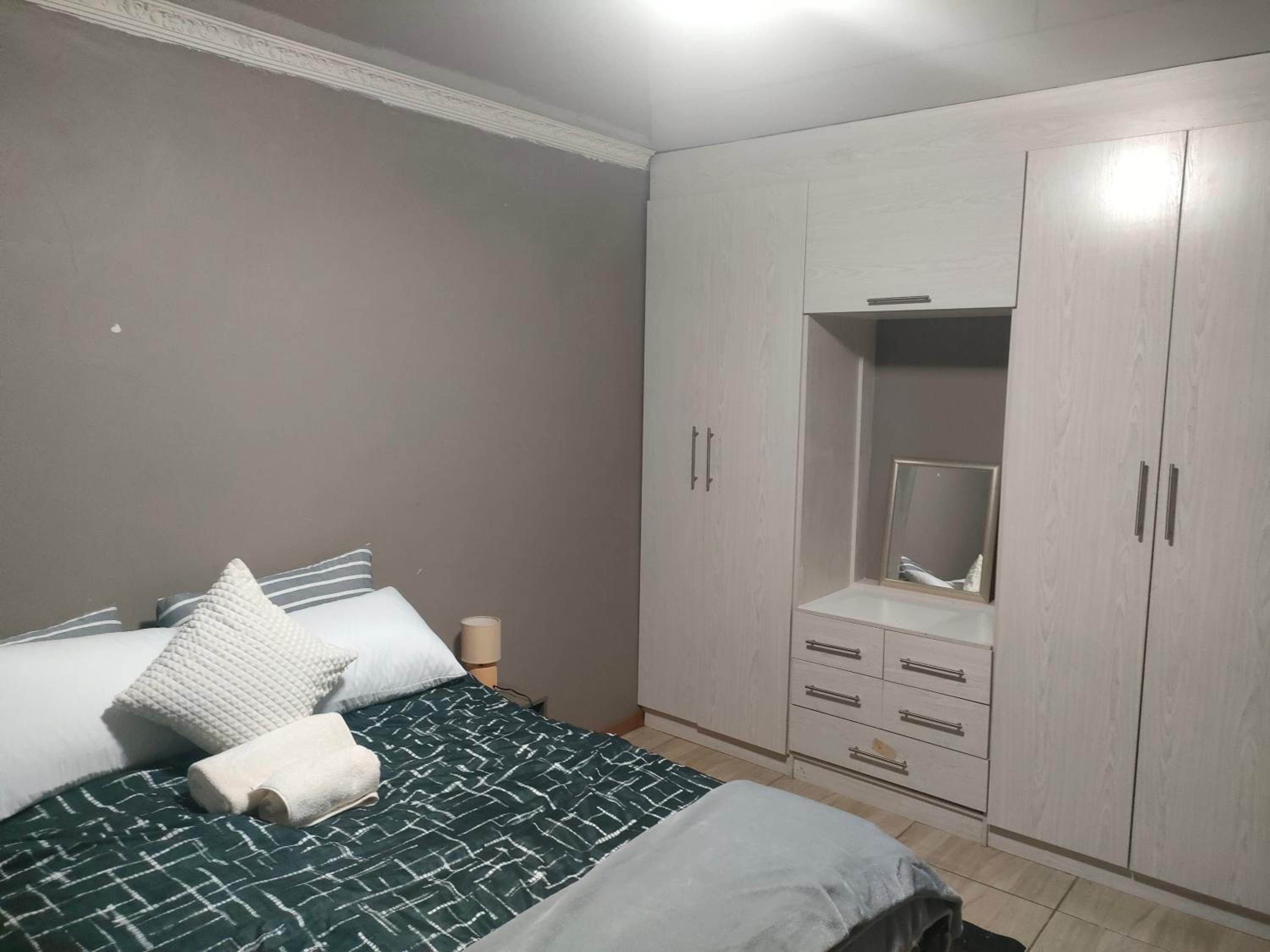 Two-Bedroom Apartment - Photo 1