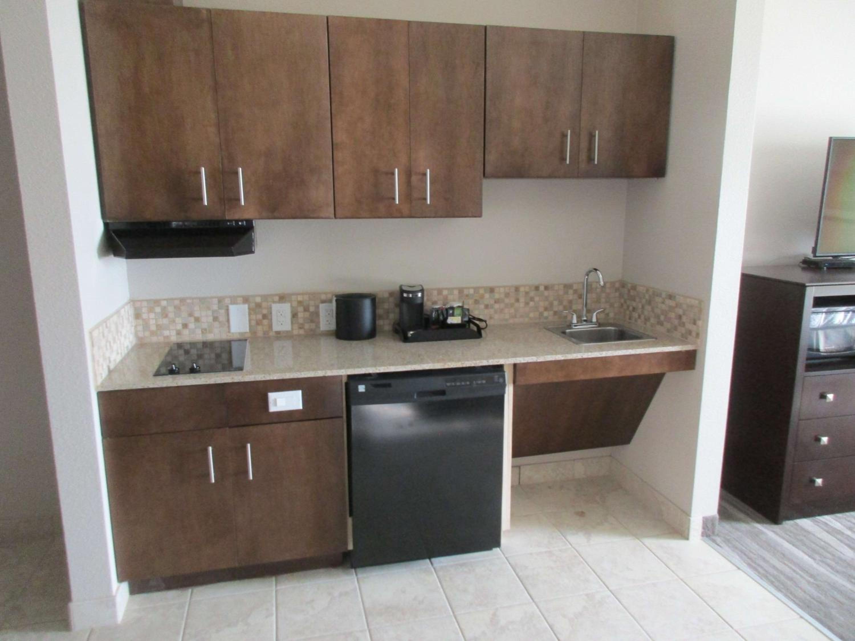Queen Suite with Two Queen Beds and Sofa Bed - Kitchenette/Non-Smoking