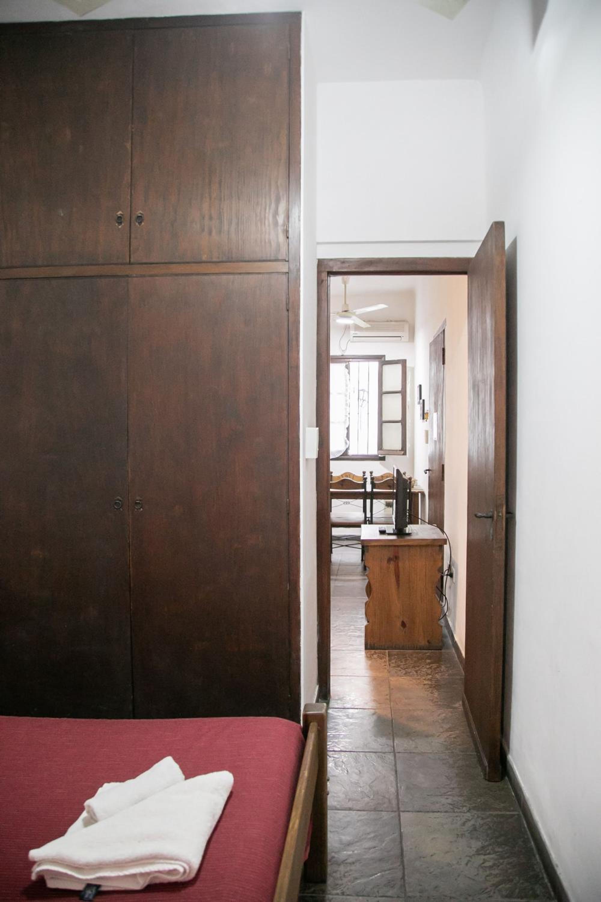 One-Bedroom Apartment (4 Adults)