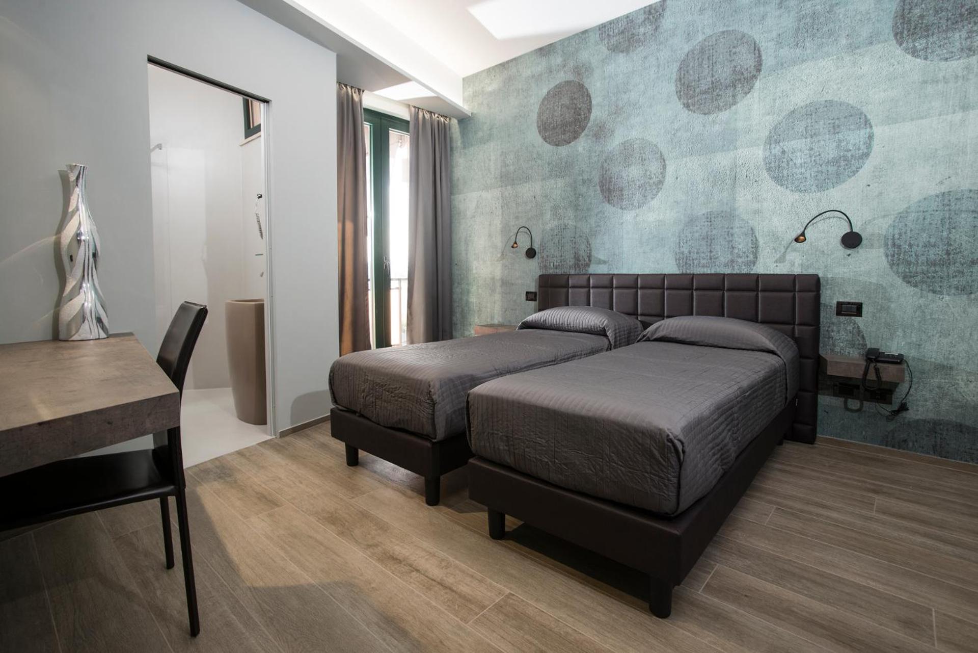 Deluxe Quadruple Room - Photo 2