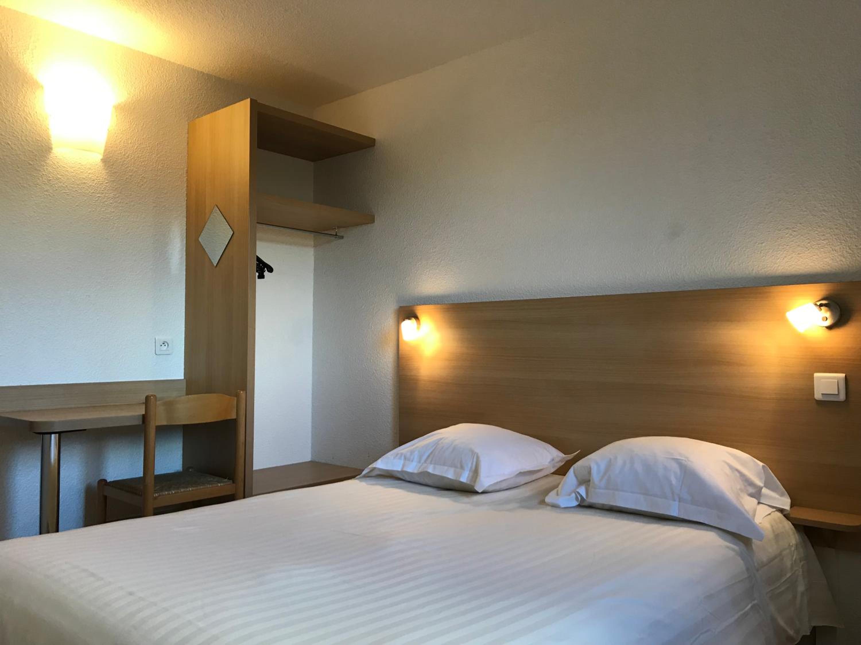 Standard Double Room photo 1