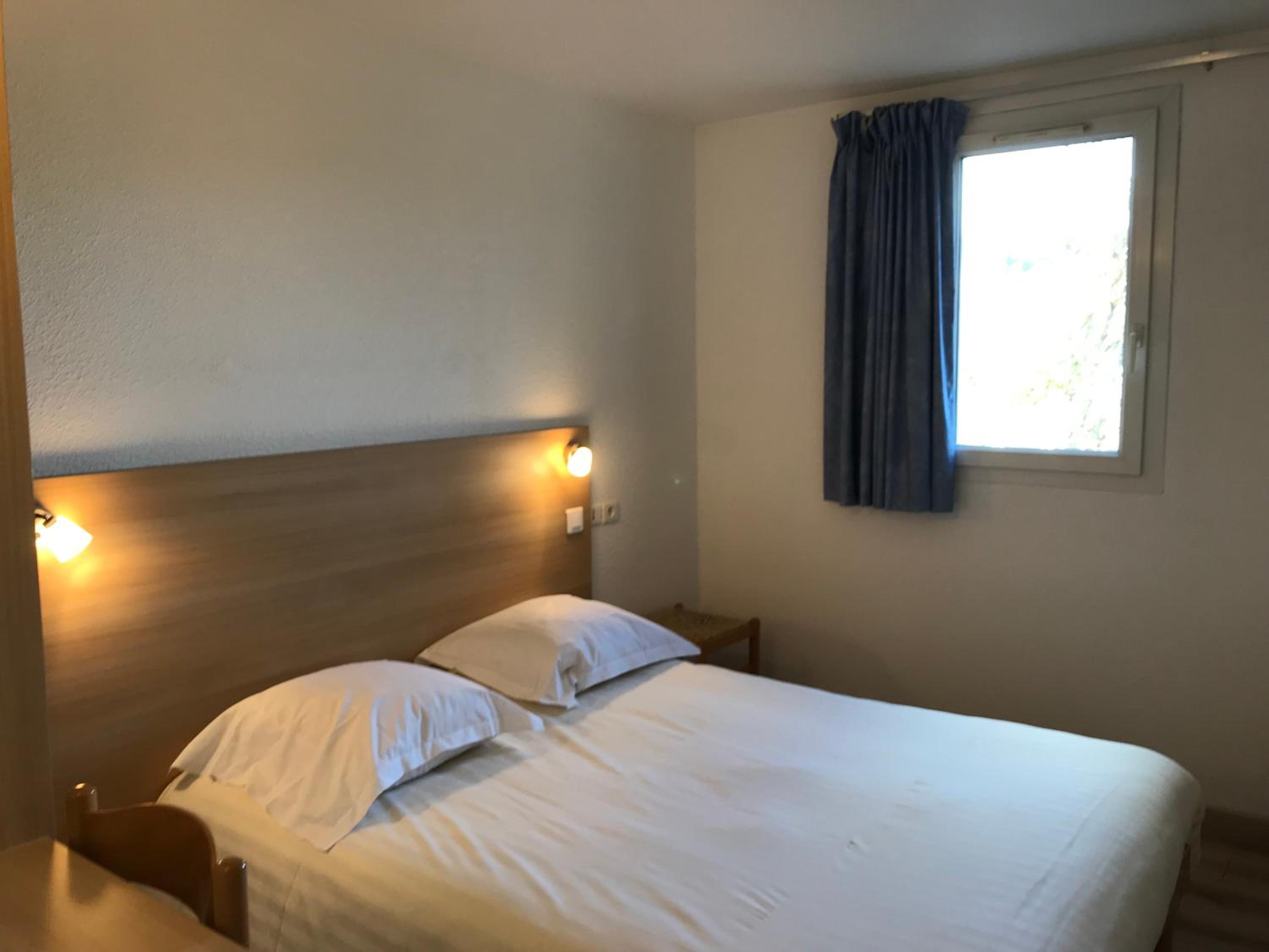 Standard Double Room photo 3