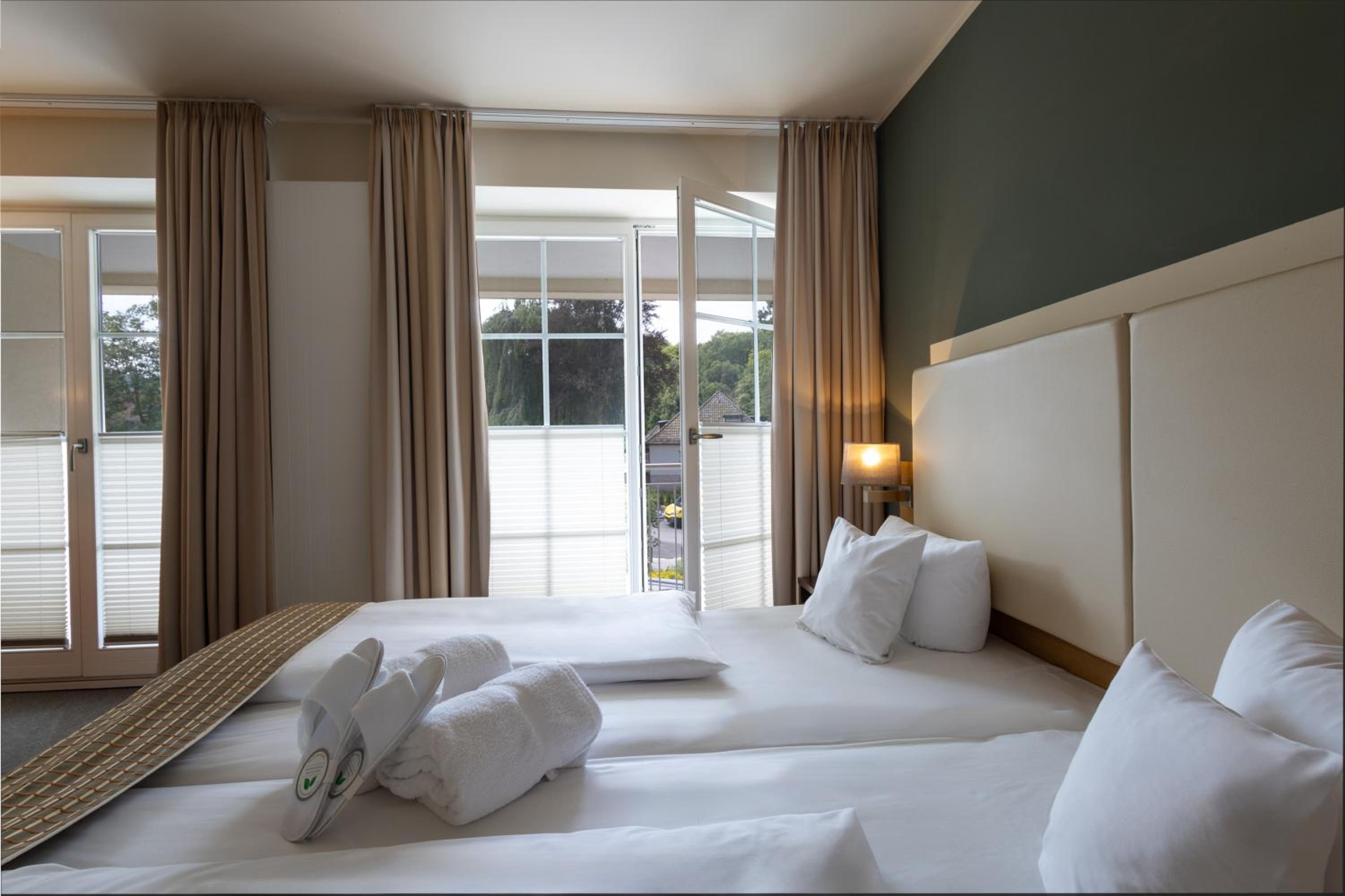 Comfort Room with Balcony photo 1