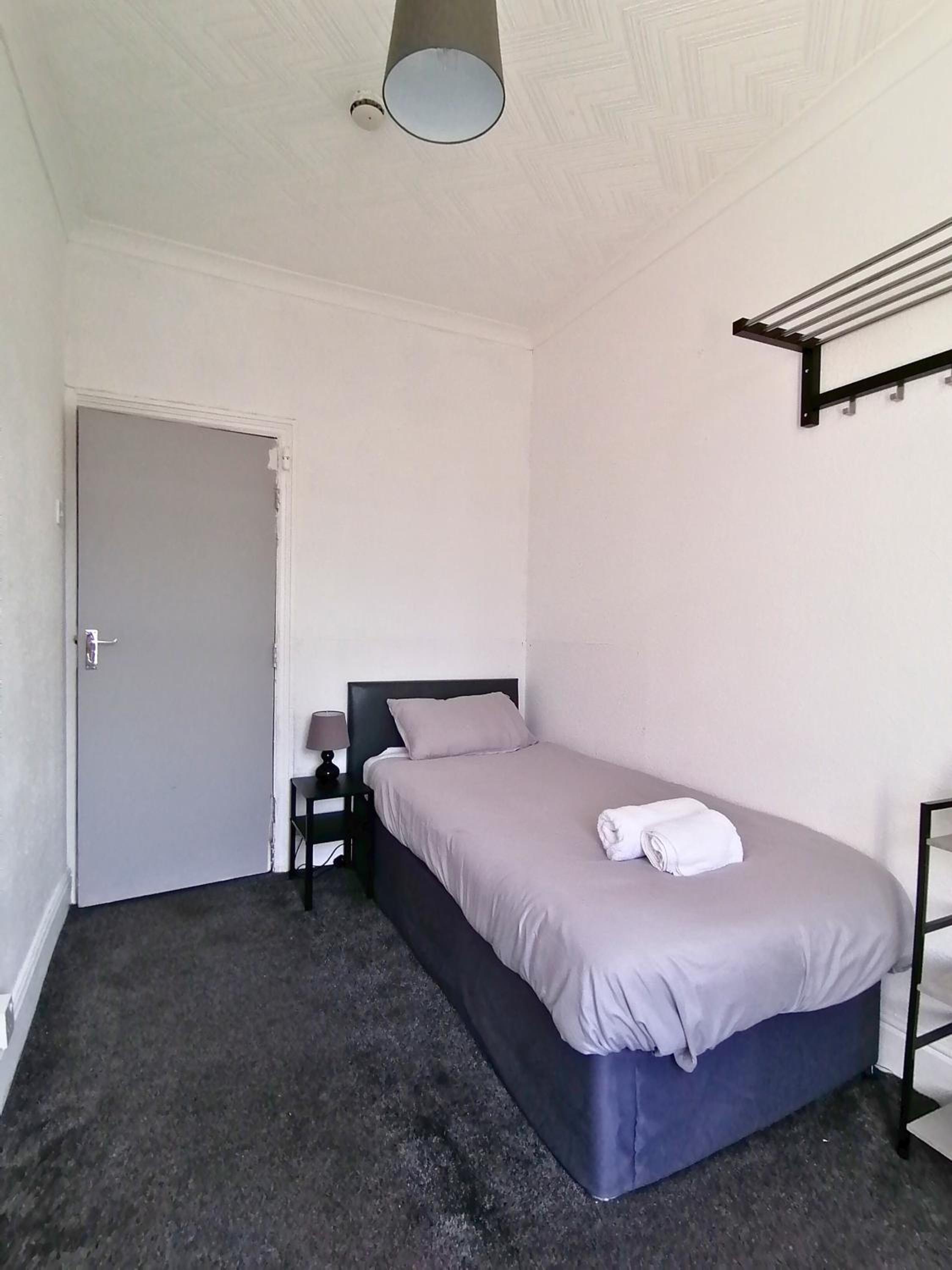 Single Room With Shared Bathroom