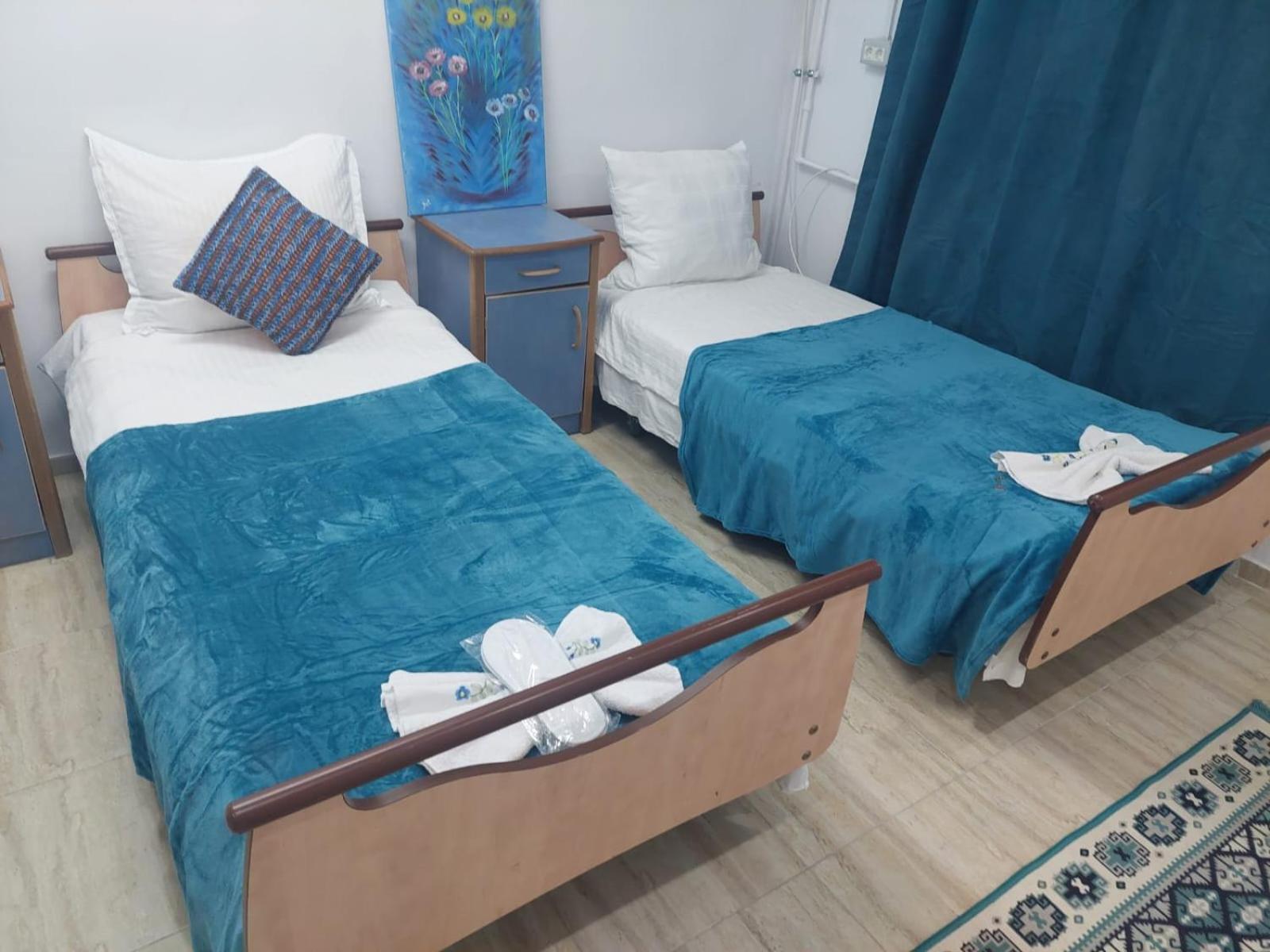 King Room with Two King Beds photo 1