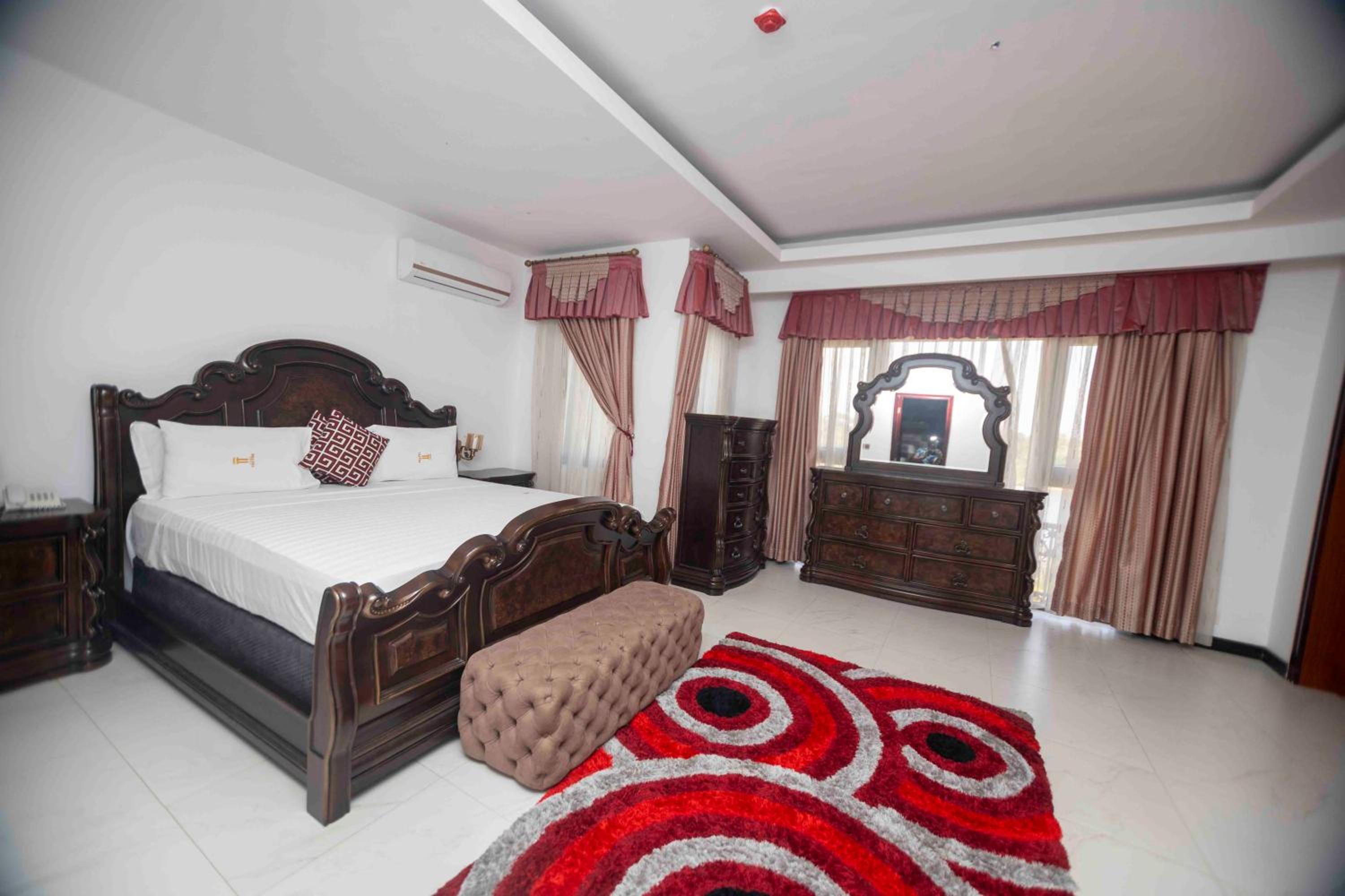 Superior King Room photo 3
