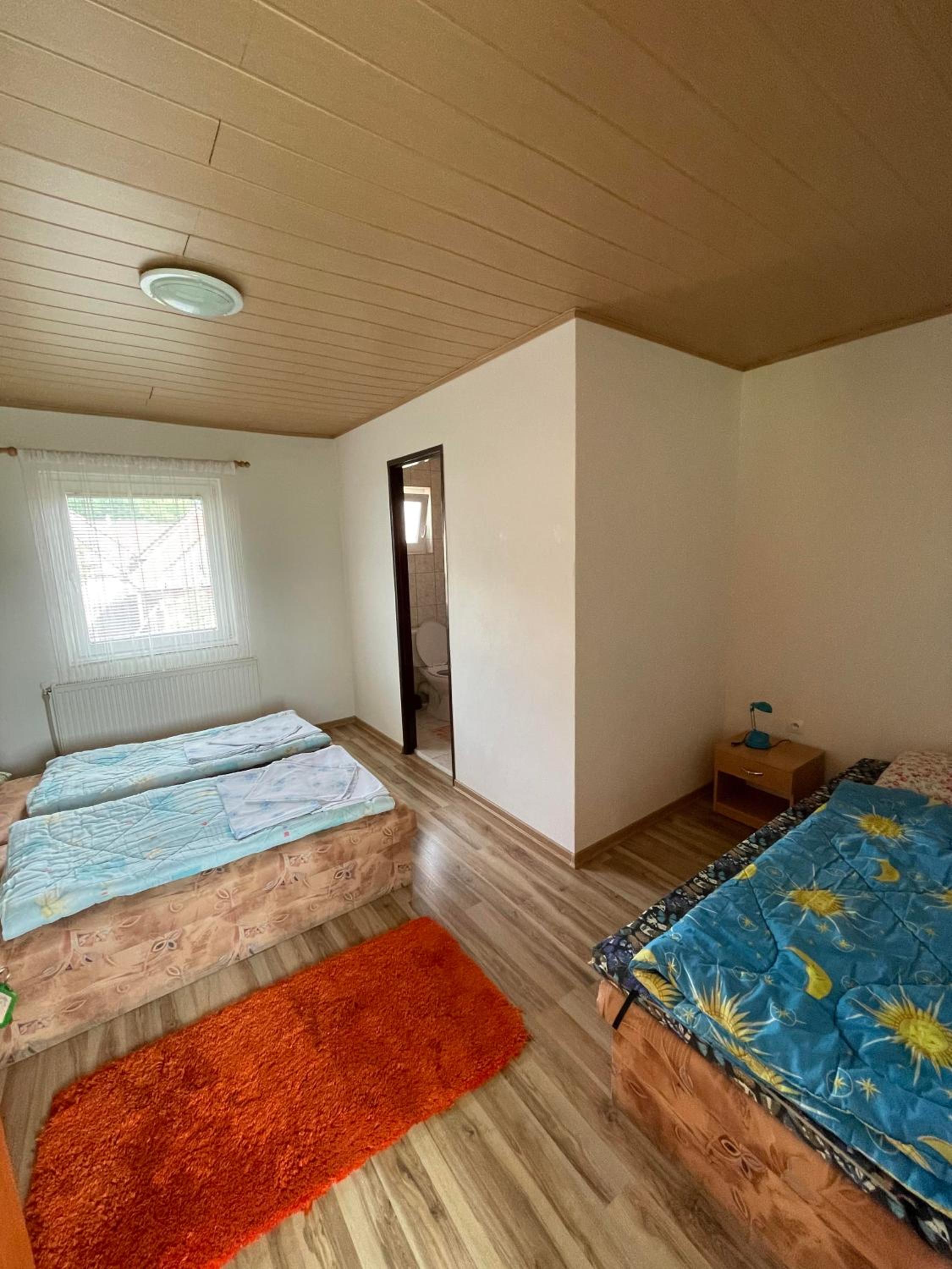 Triple Room photo 2