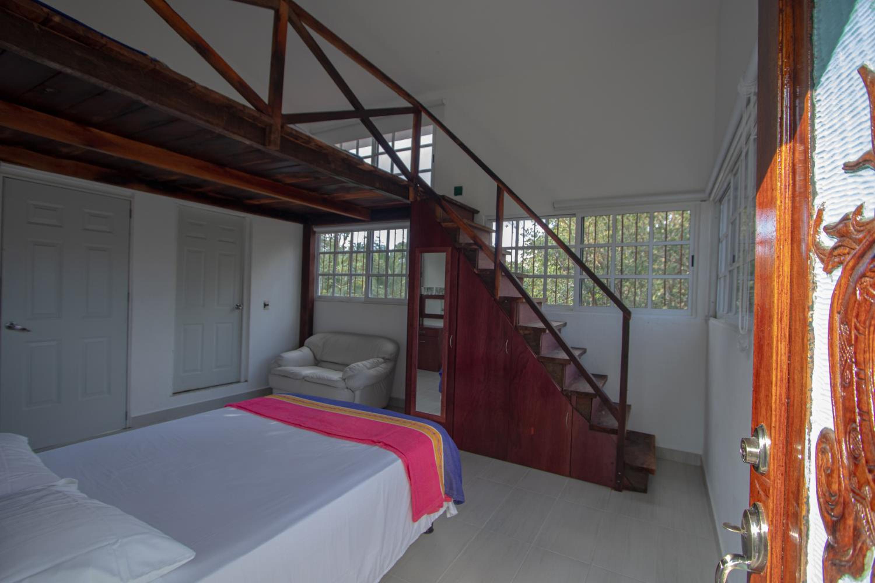 Basic Triple Room photo 1