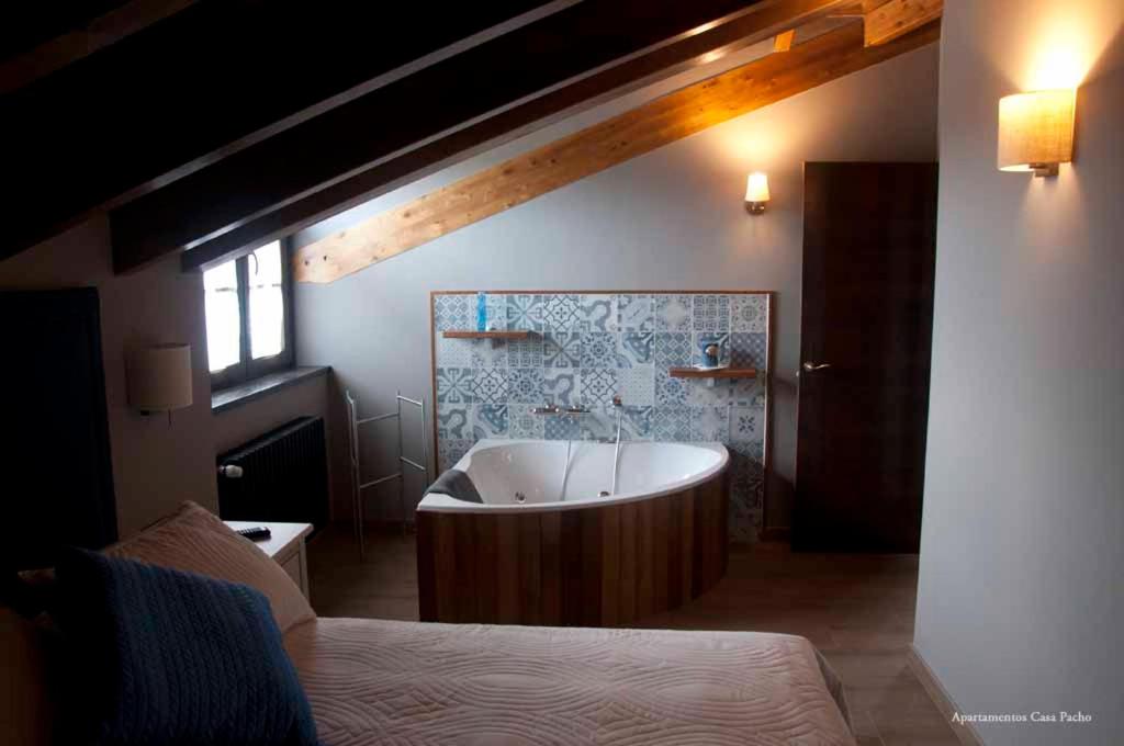 Apartamento de dos habitaciones con bañera de hidromasaje