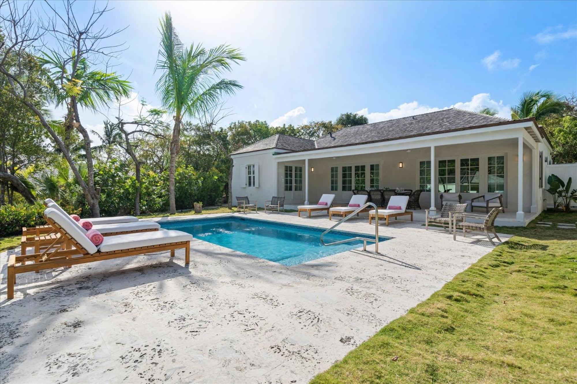 Three Bedroom Garden View Villa w/ Private Pool