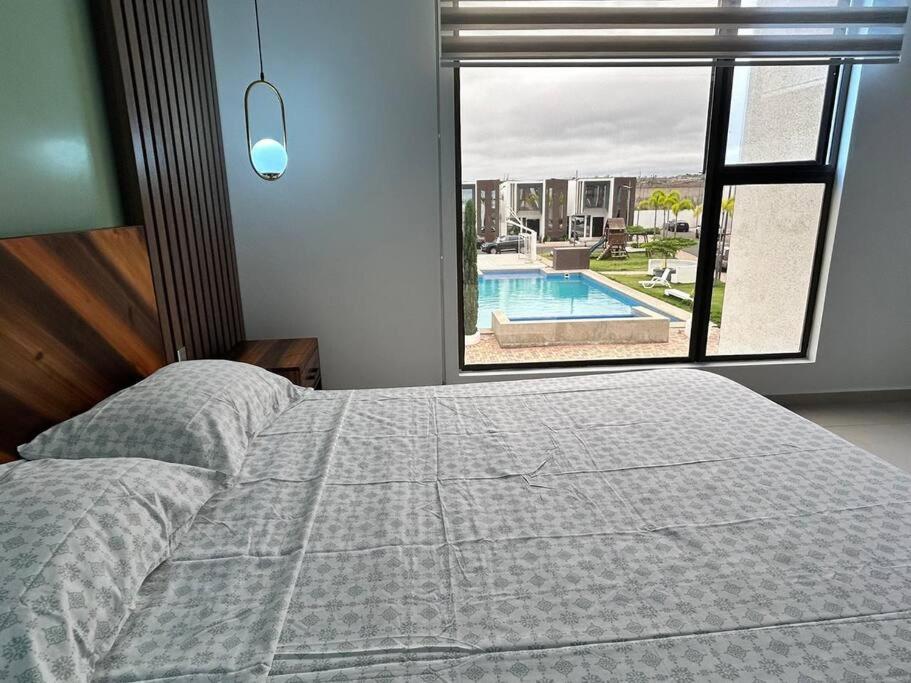 Three-Bedroom Villa photo 2