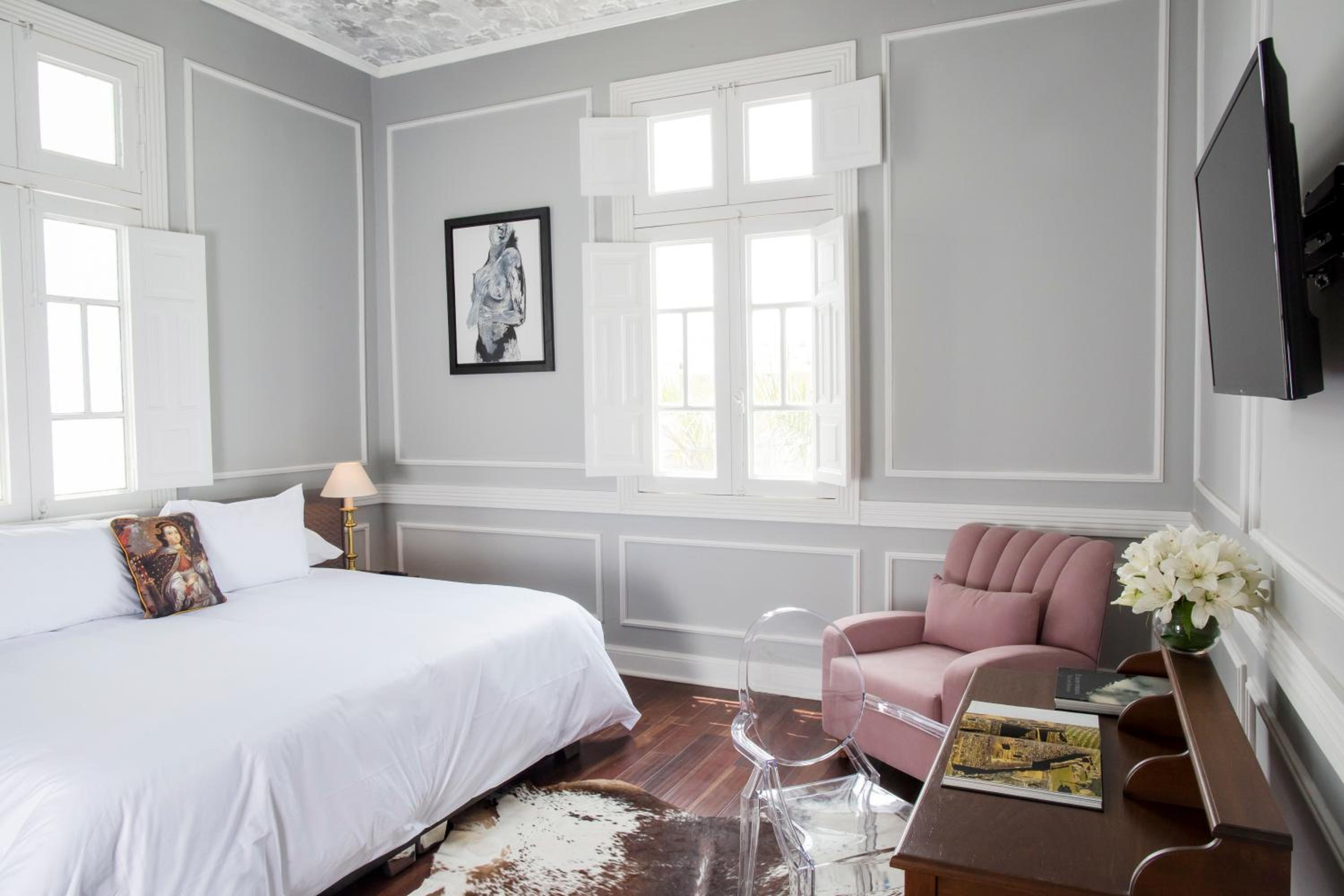 Superior Deluxe Double or Twin Room  photo 2