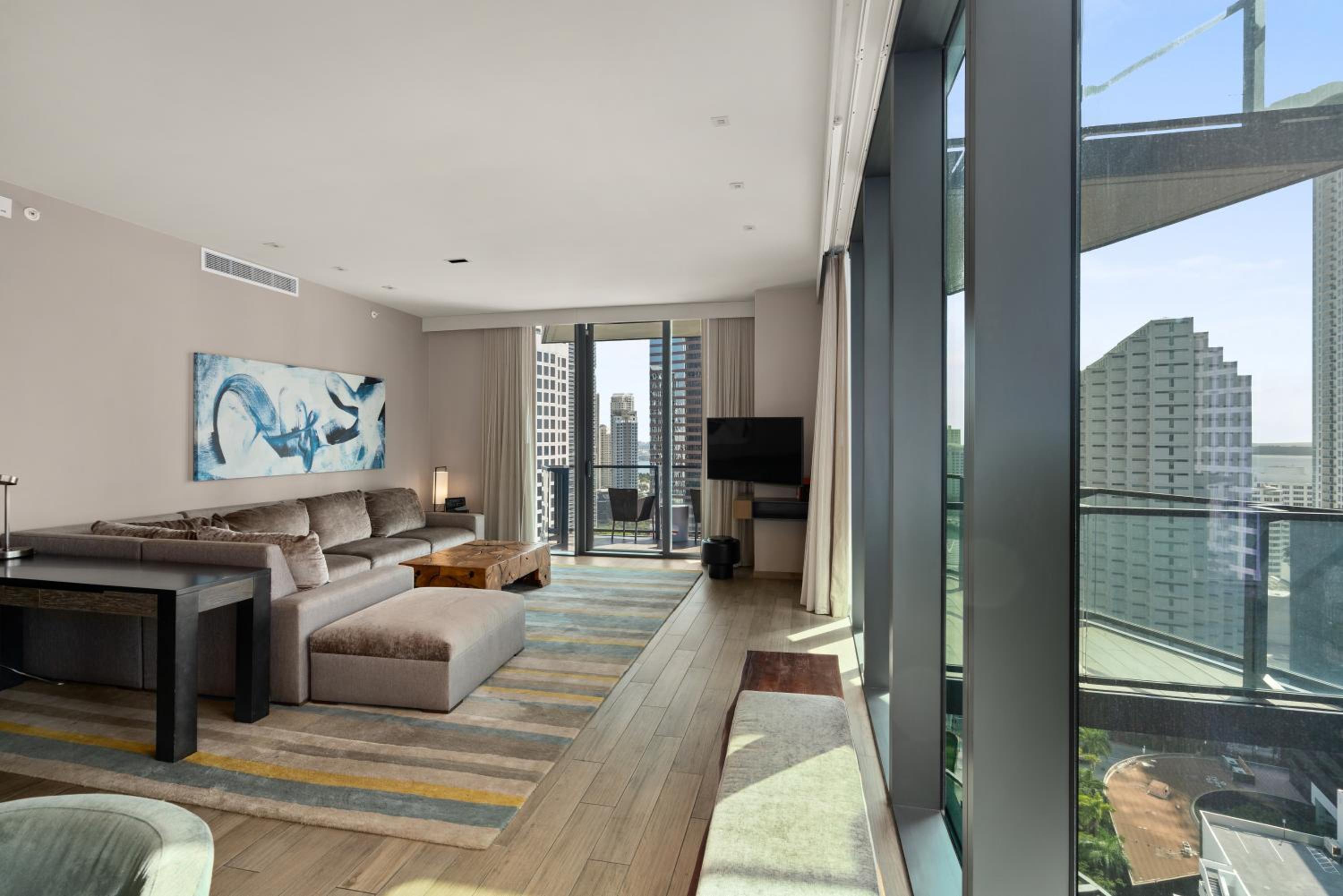 Three-Bedroom Residence Suite photo 3