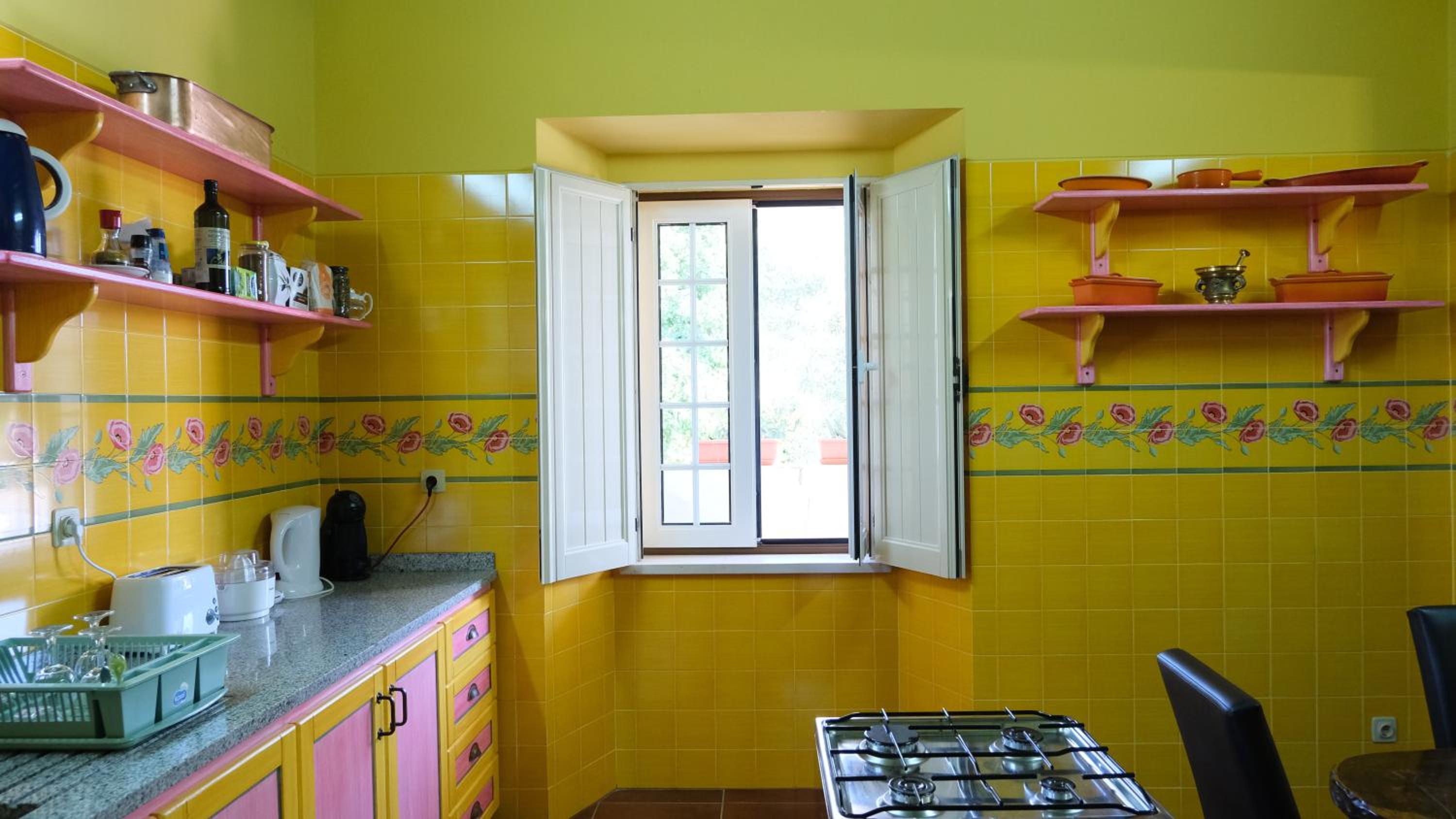 Three-Bedroom House photo 3