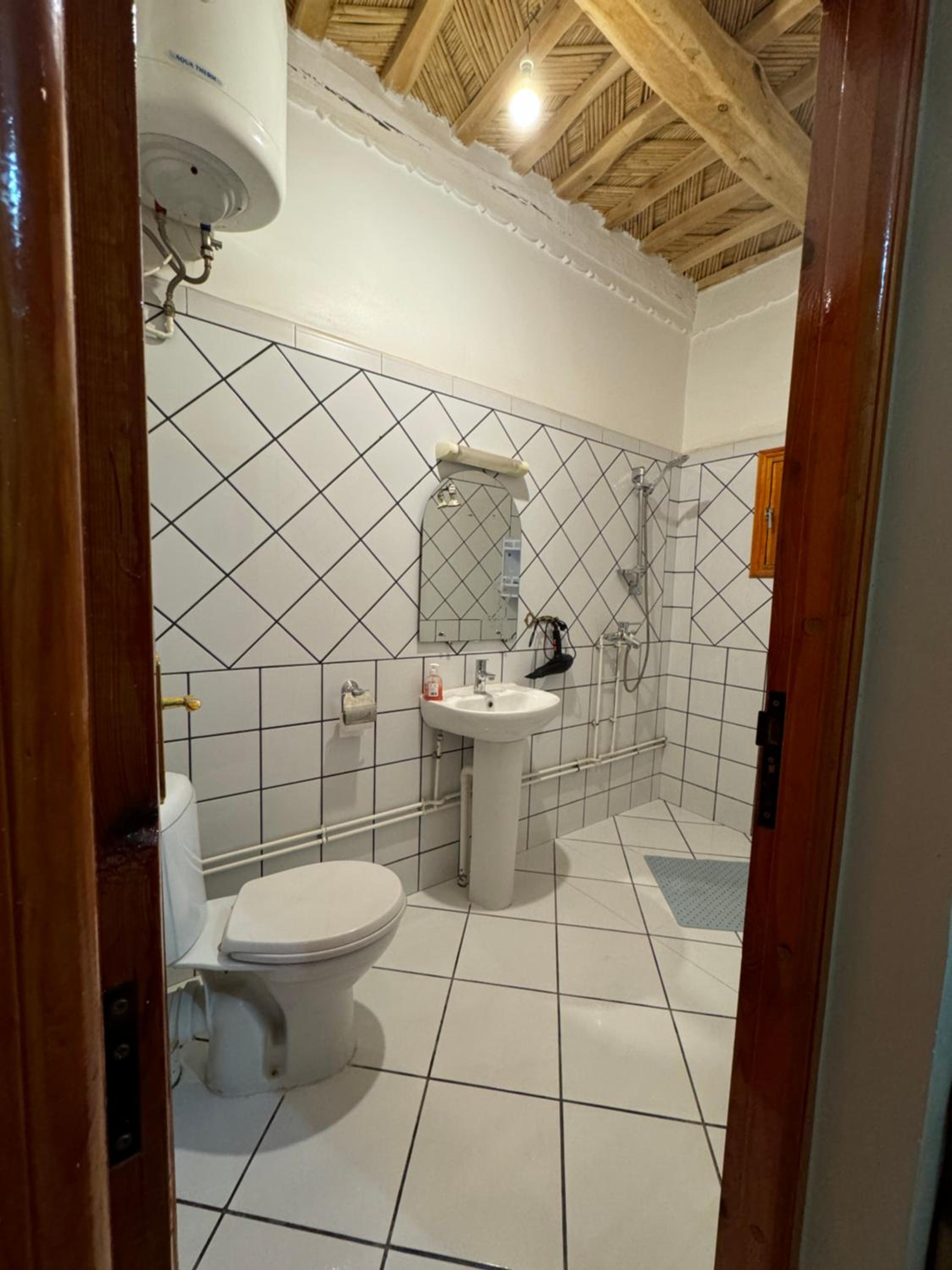 Deluxe Double or Twin Room with Garden View - Photo 1