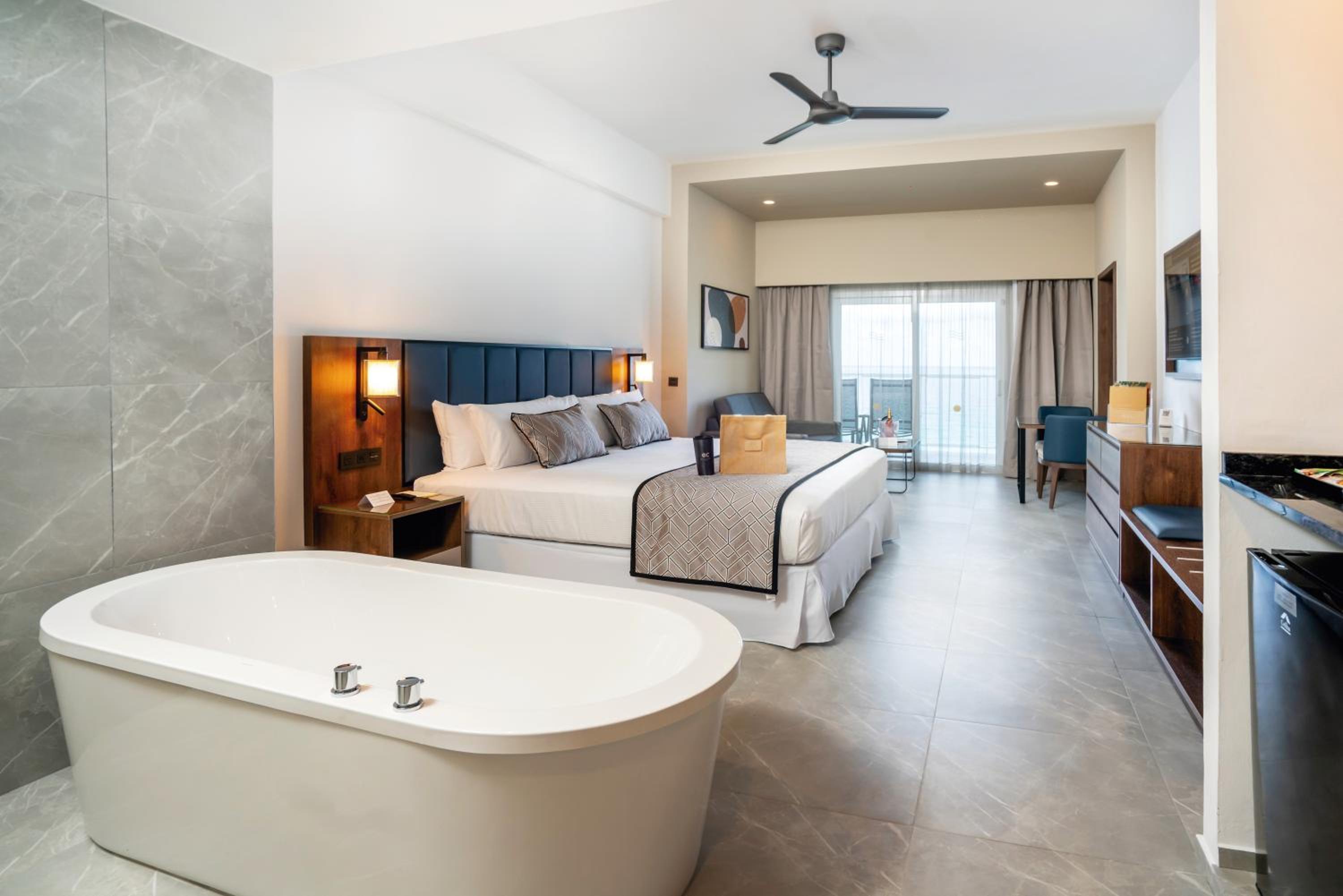 Junior Suite Ocean View Elite Club