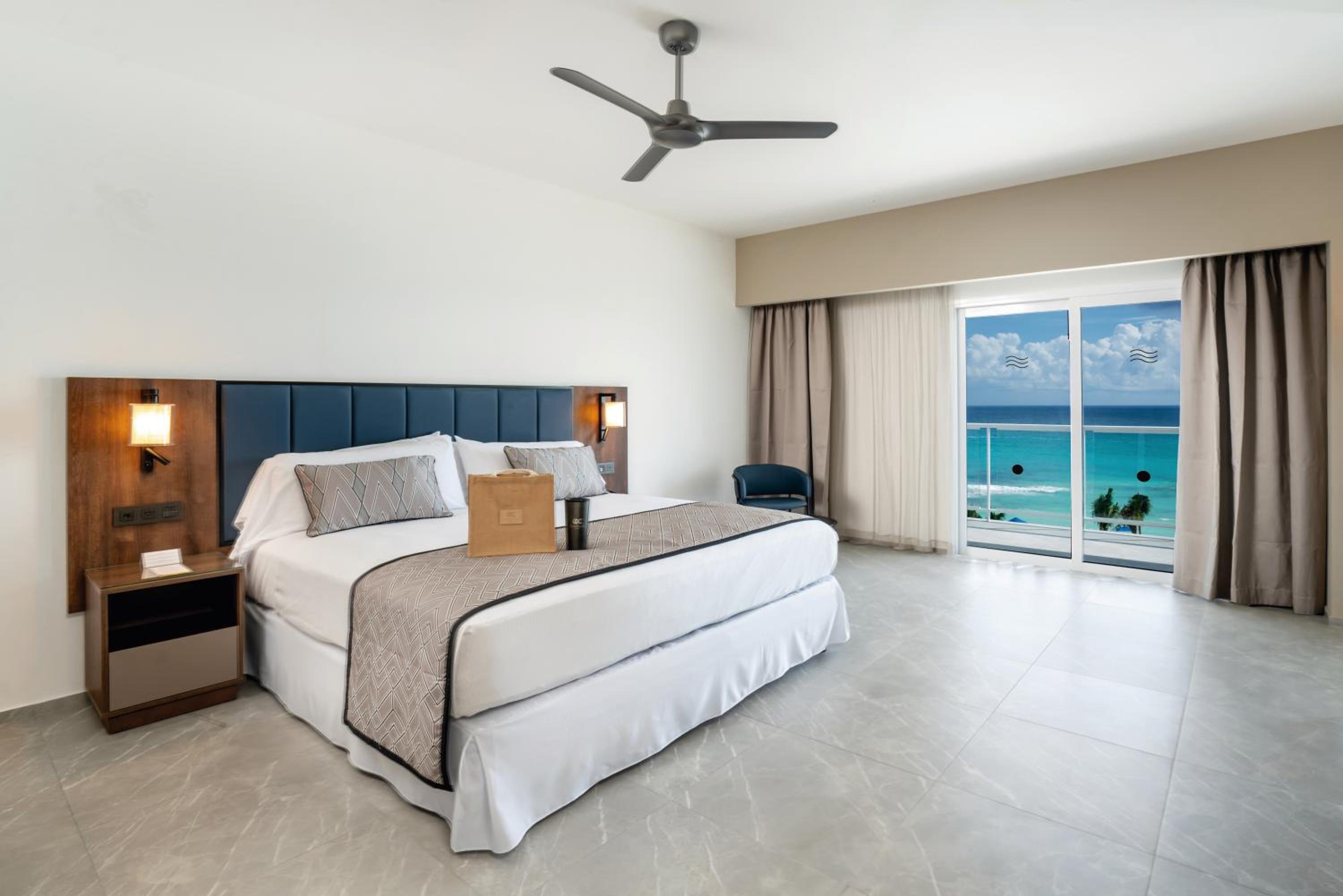 Suite with Sea View