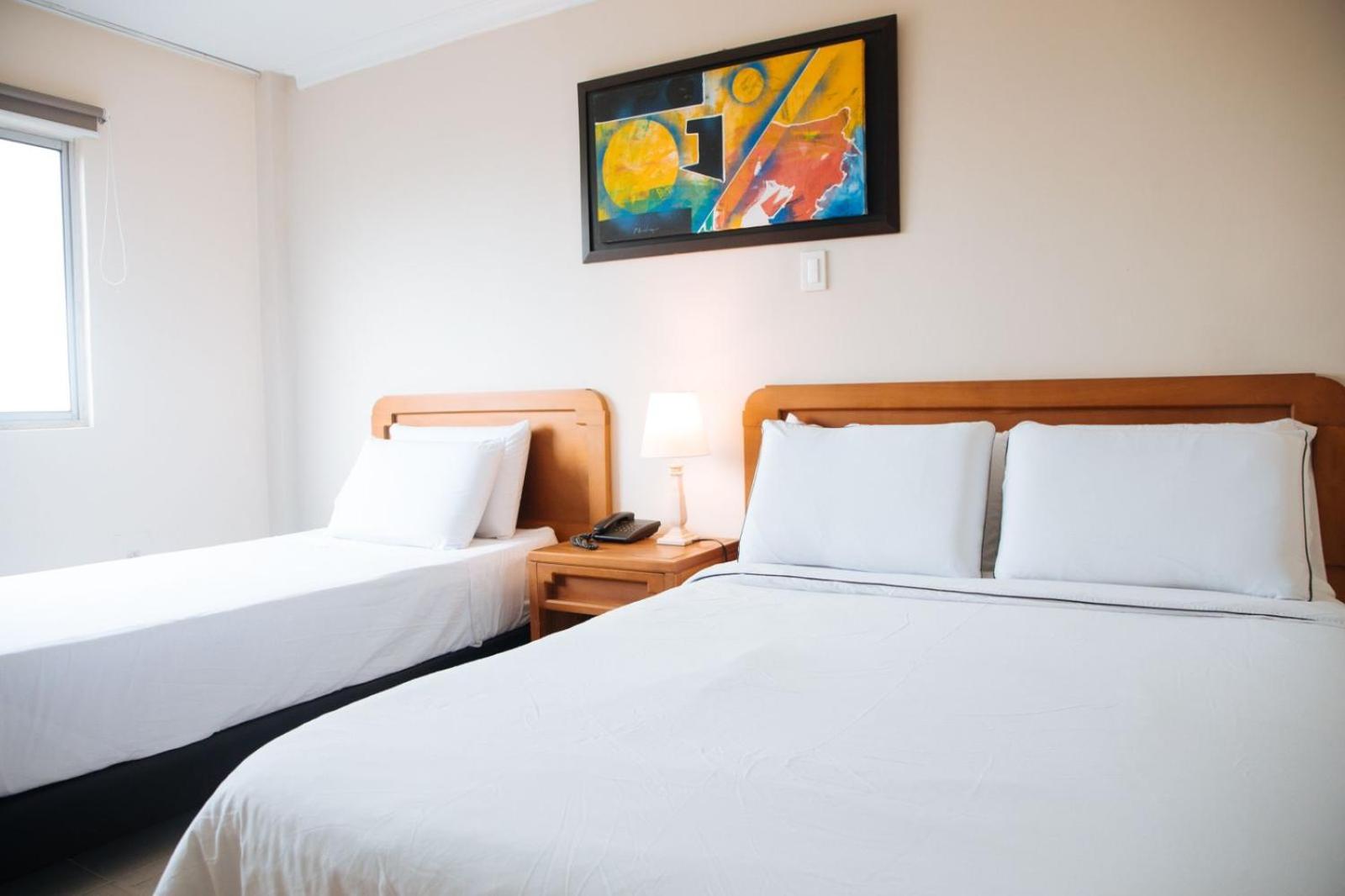 Double Room - Photo 9