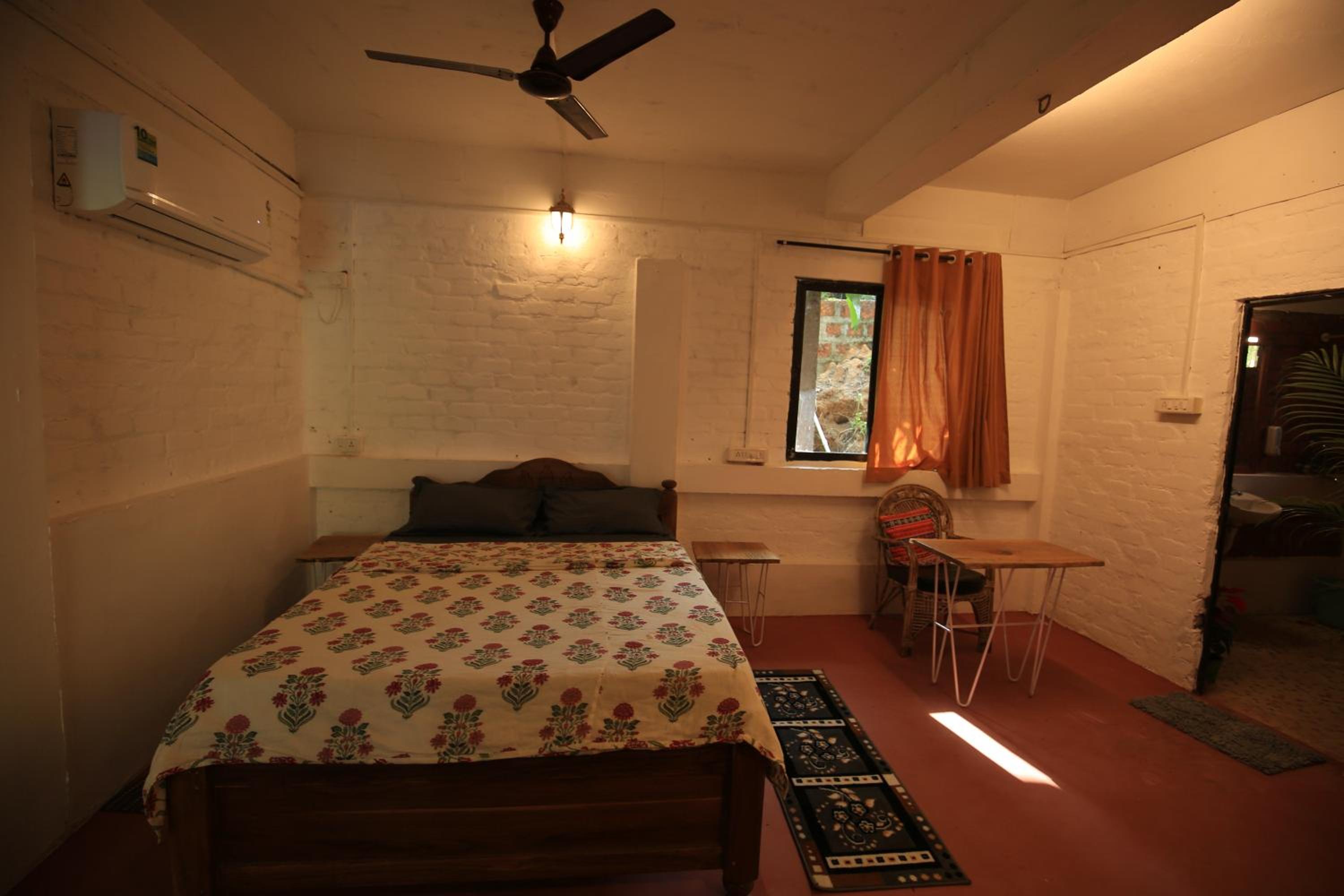 Deluxe Double Room With Bath photo 1