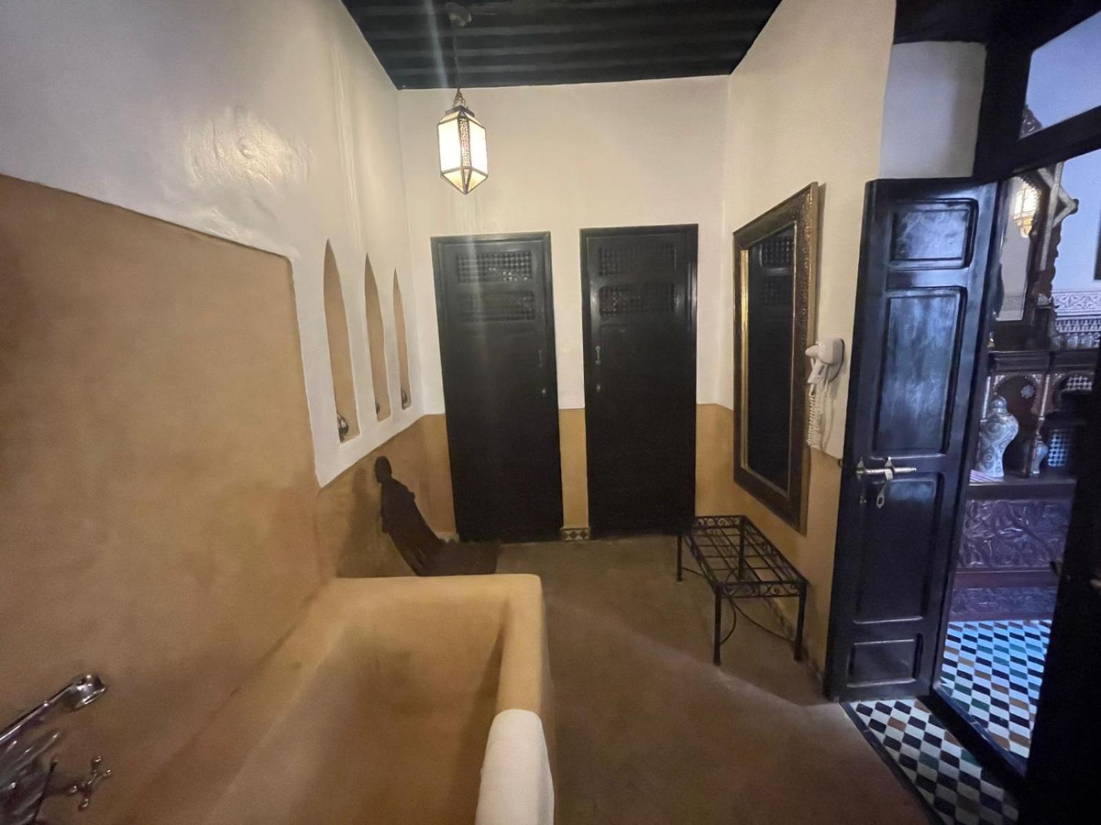 Arabesque Suite - Photo 12