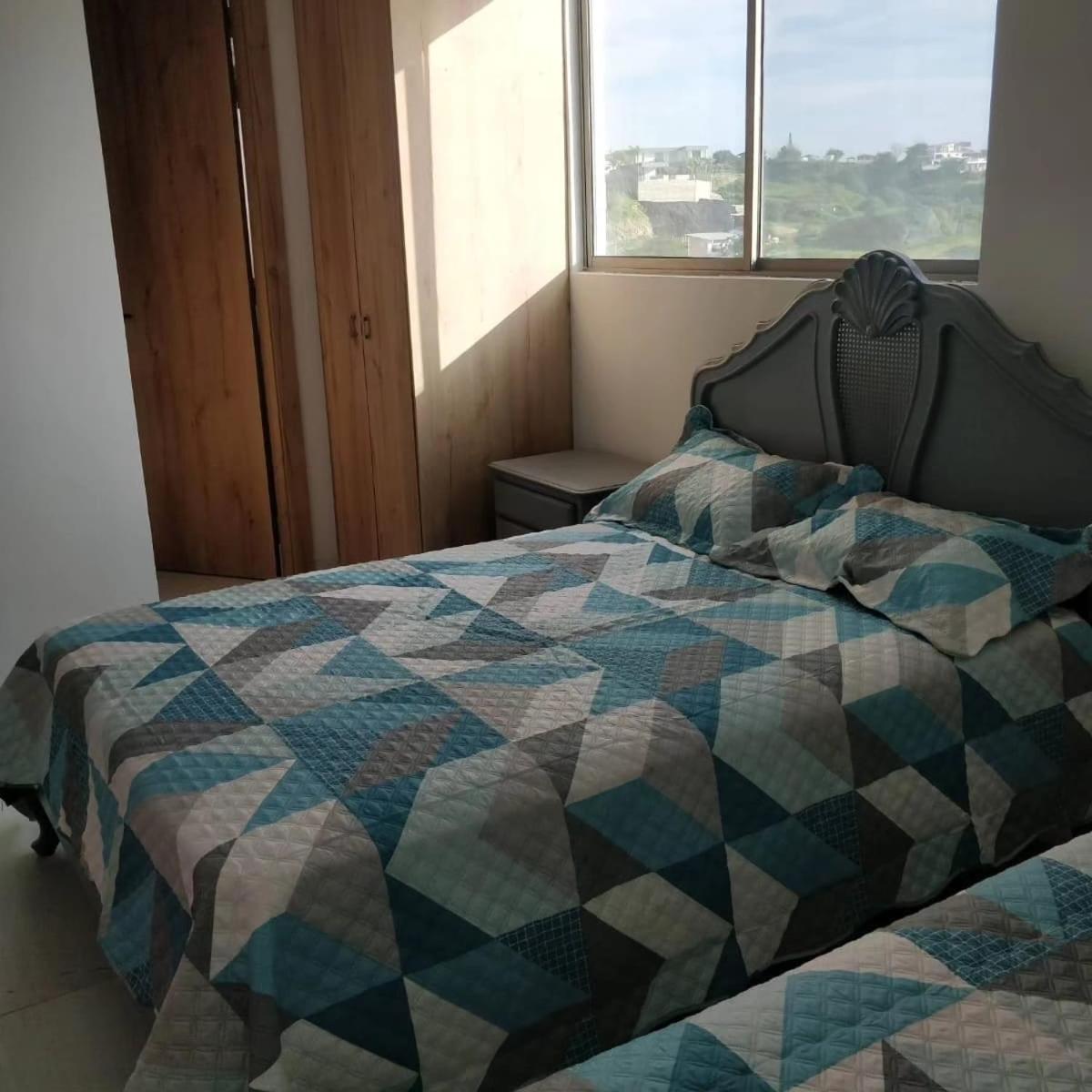 Apartment photo 1