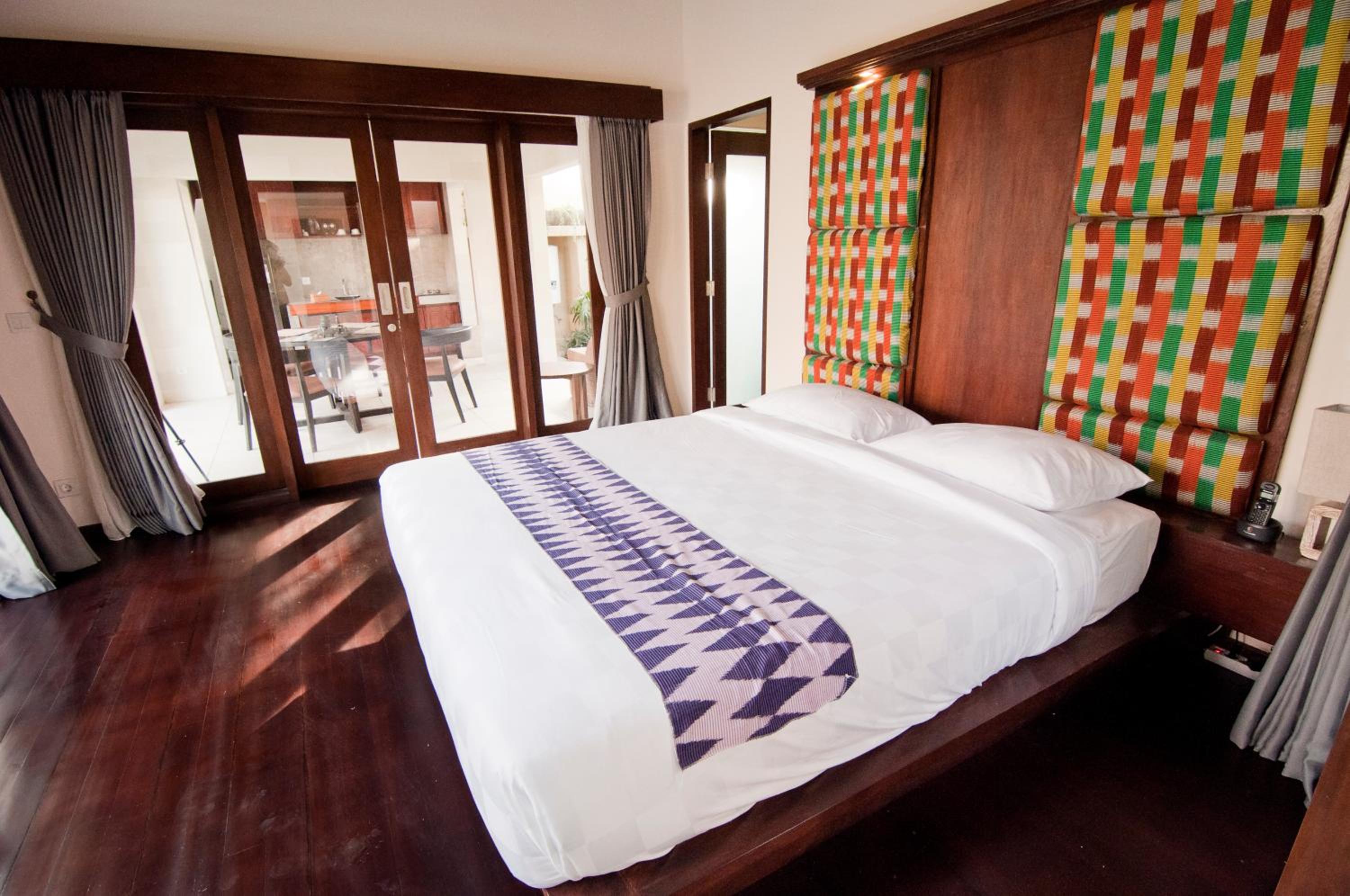 Villa with Private Pool photo 2