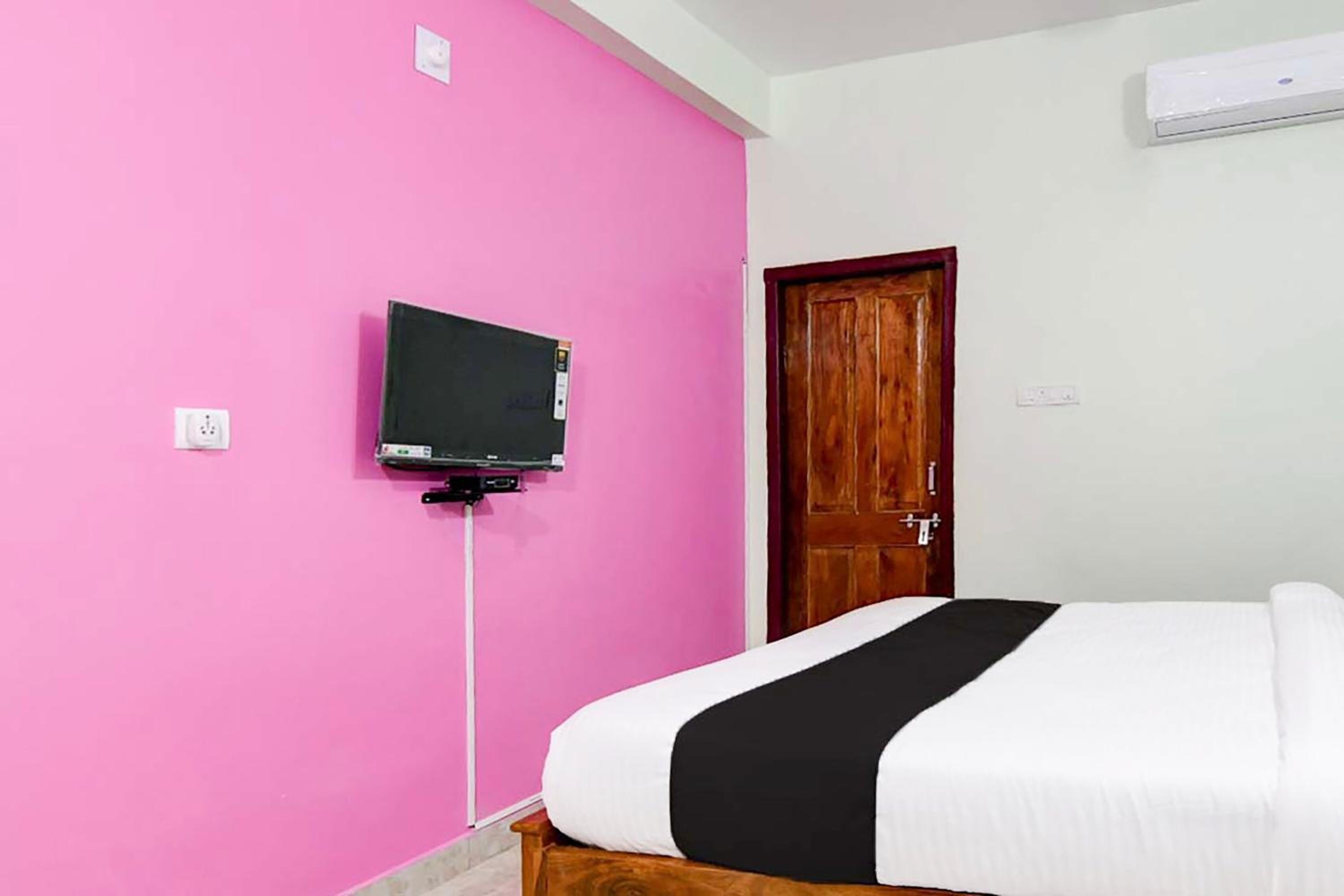 Classic Triple Room photo 3