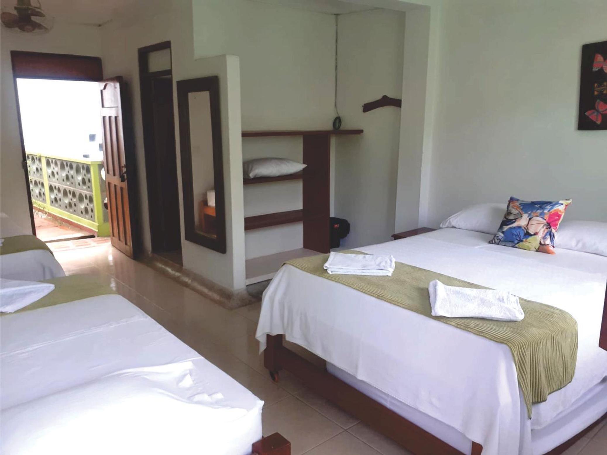 Quadruple Room with Balcony photo 2