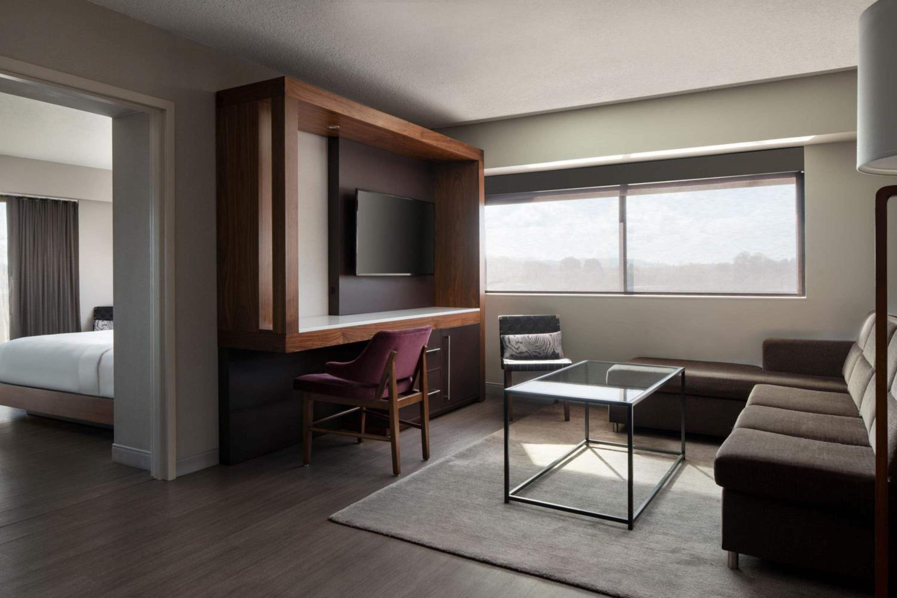 One-Bedroom King Suite - Photo 1