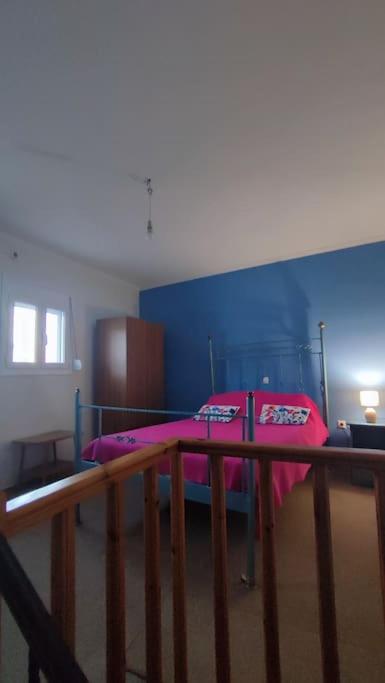 Three-Bedroom Apartment photo 2