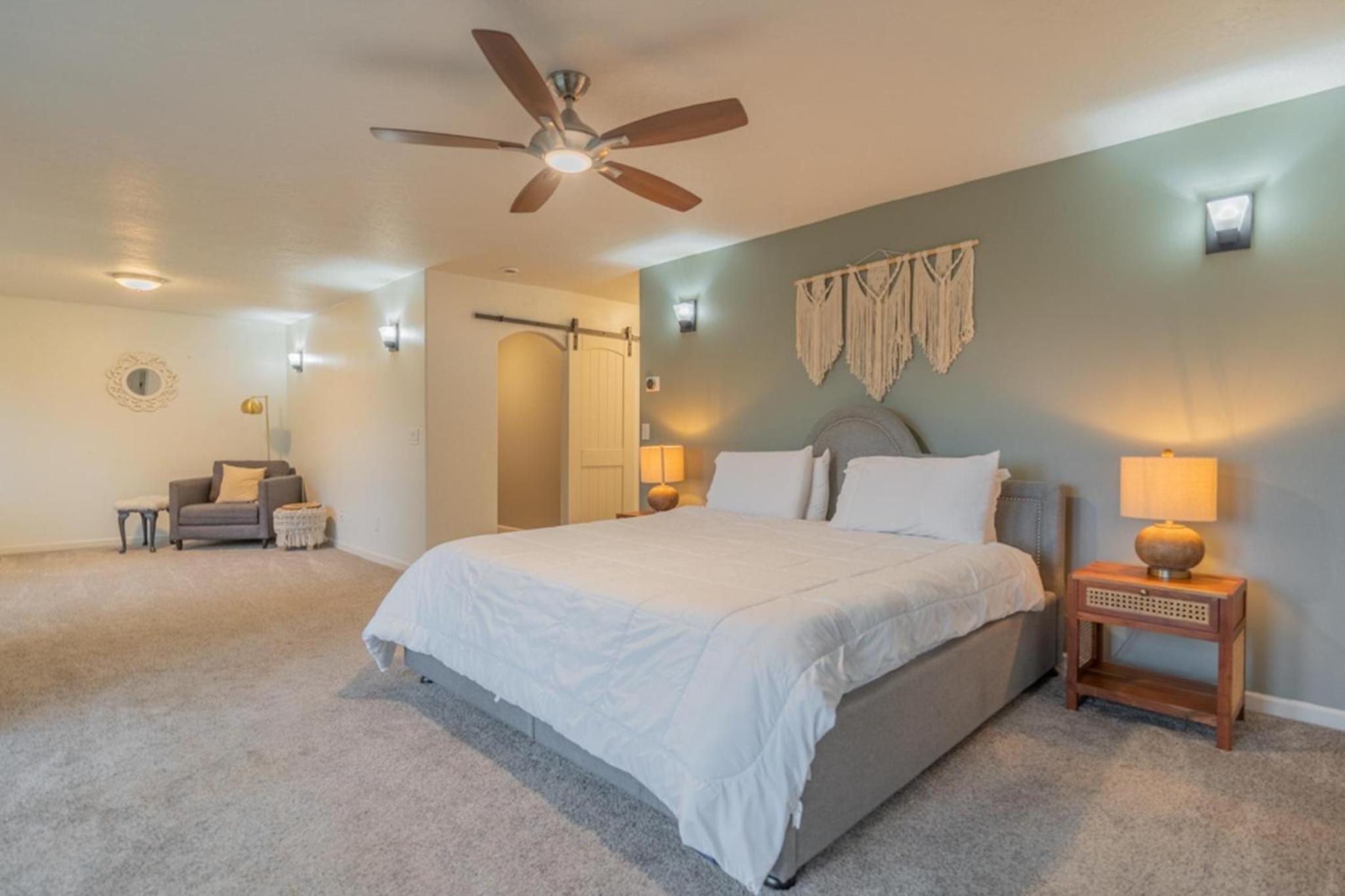 Five-Bedroom Holiday Home photo 1