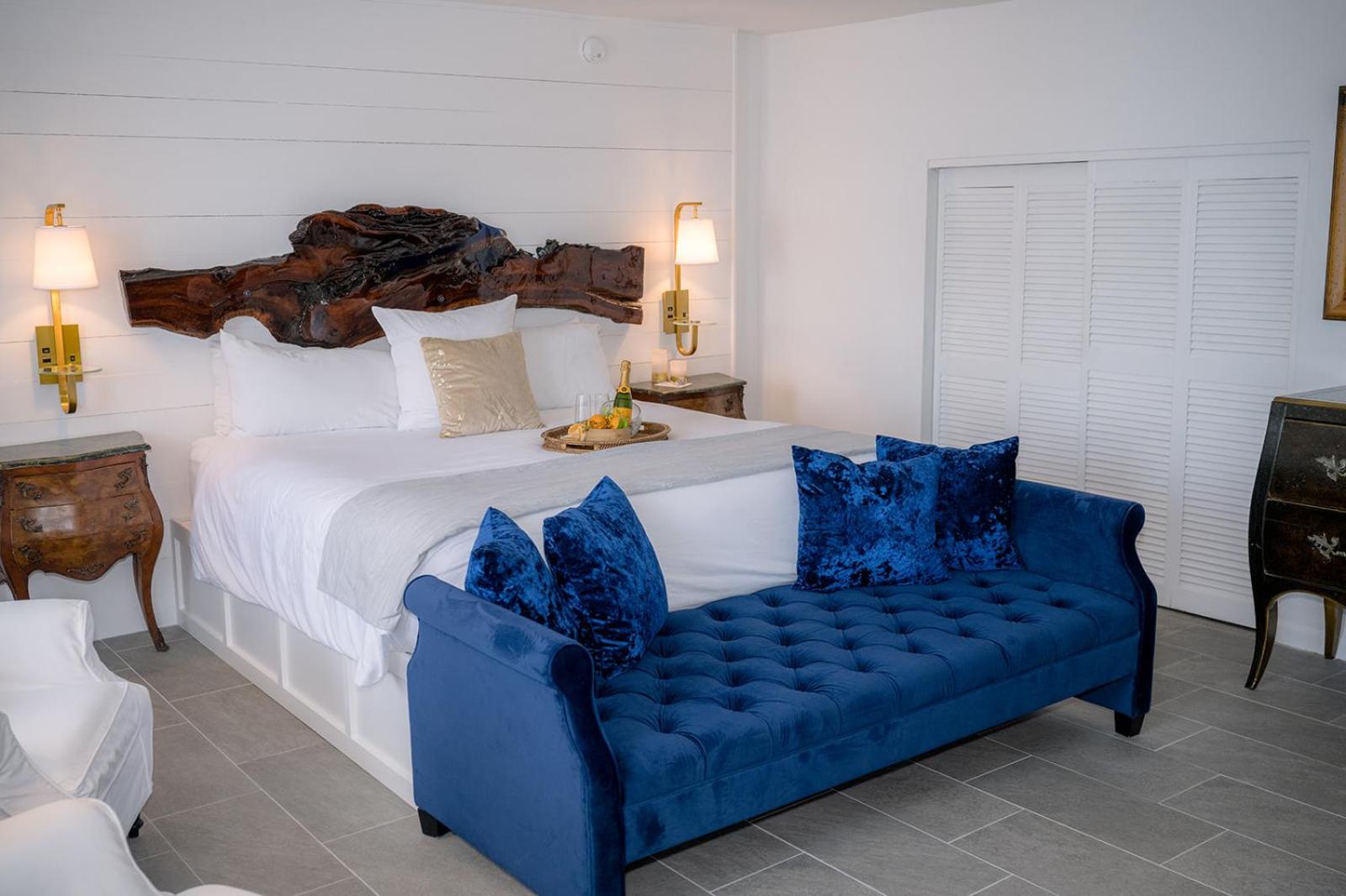 Shangri La (Ocean View)