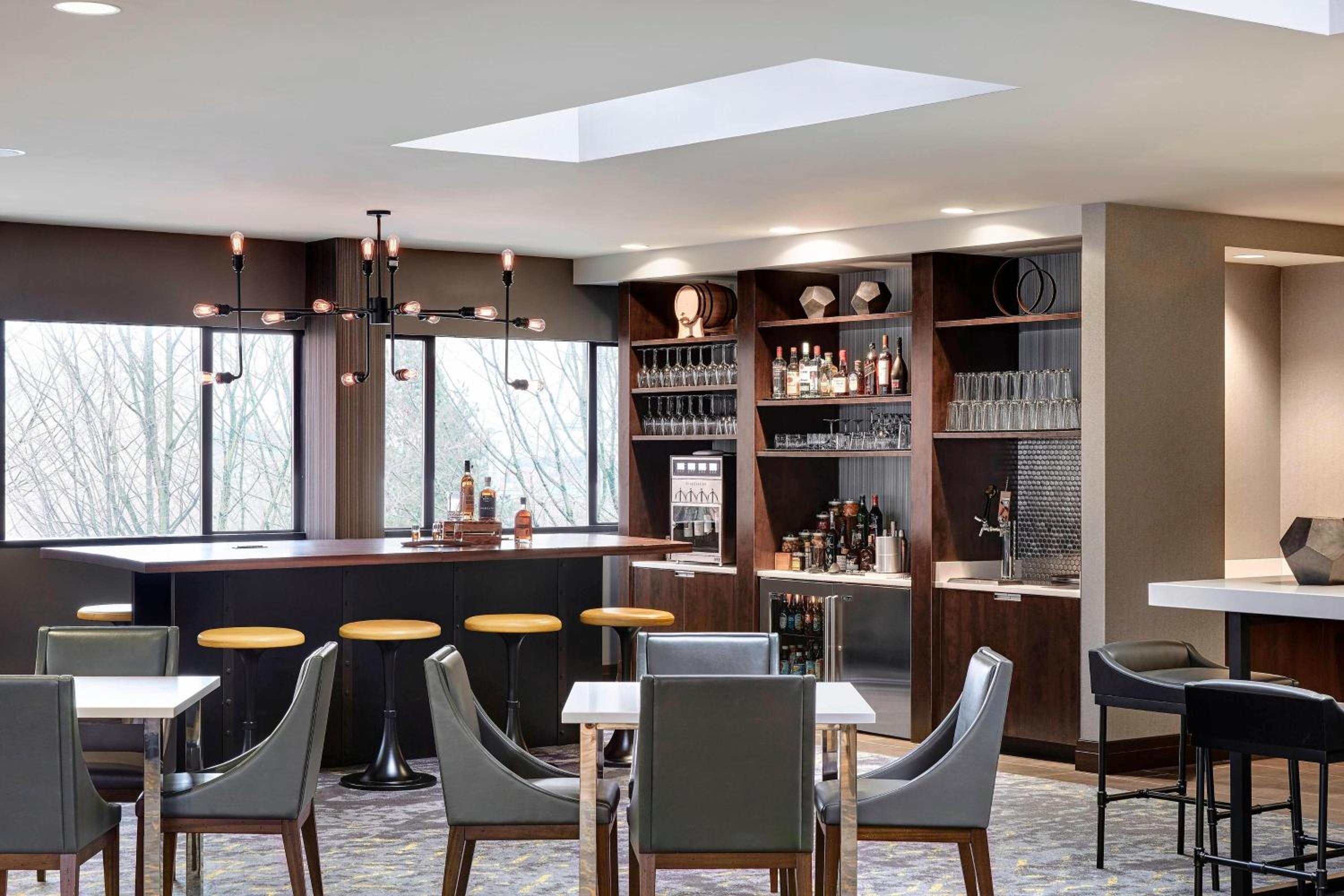 Club Room - Photo 8
