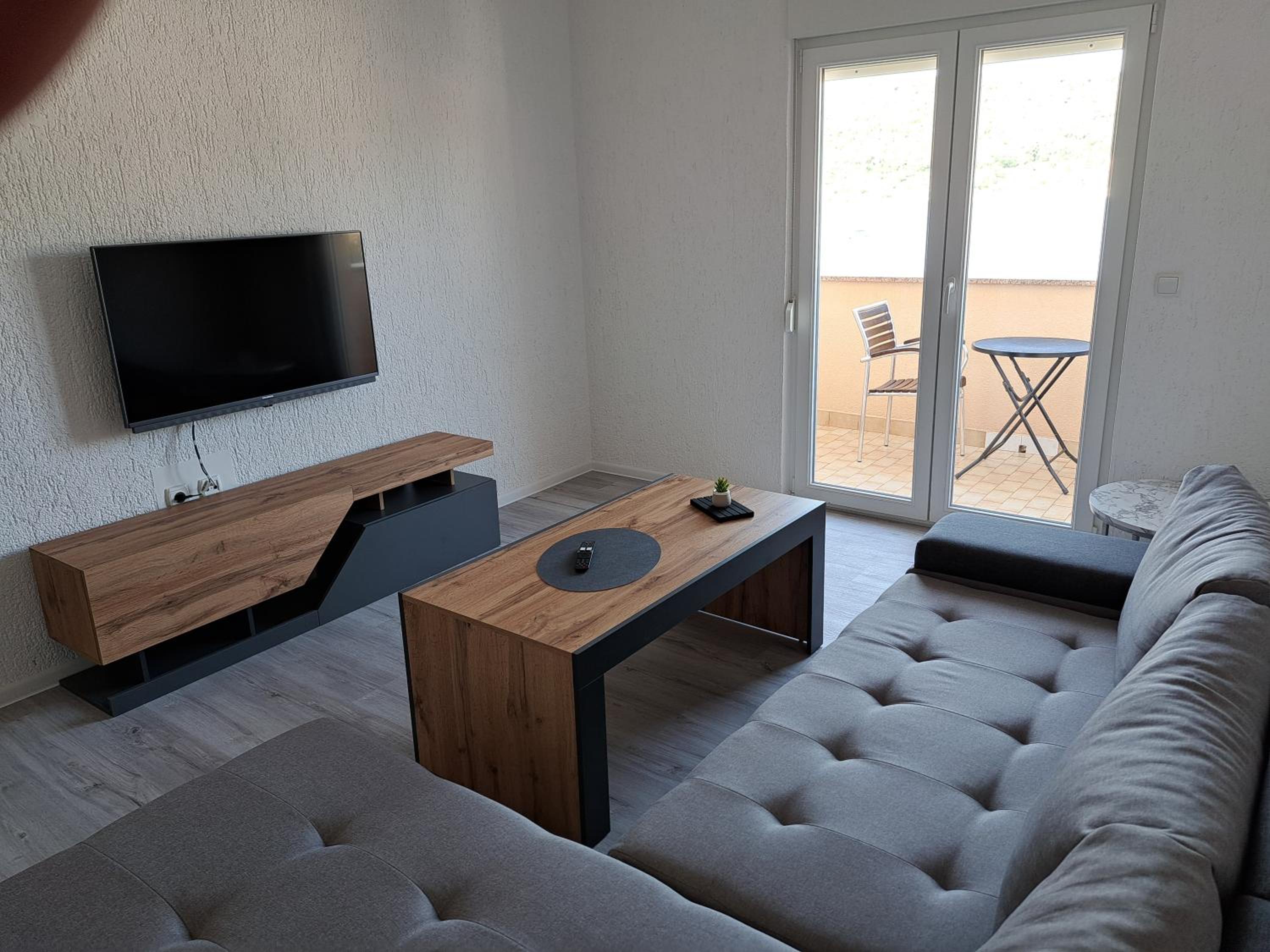 One-Bedroom Apartment With Sea View