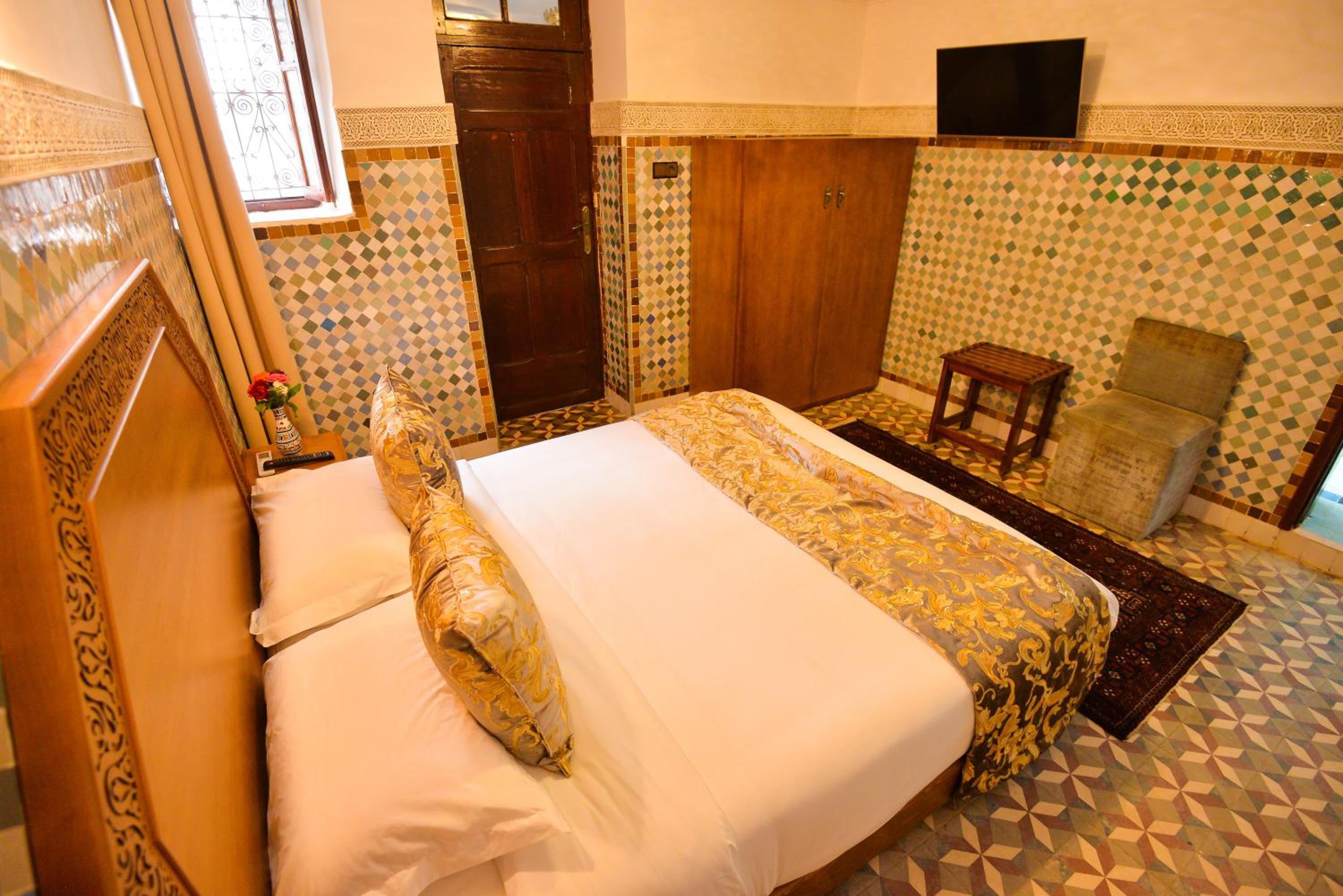 Deluxe Double or Twin Room - Photo 3