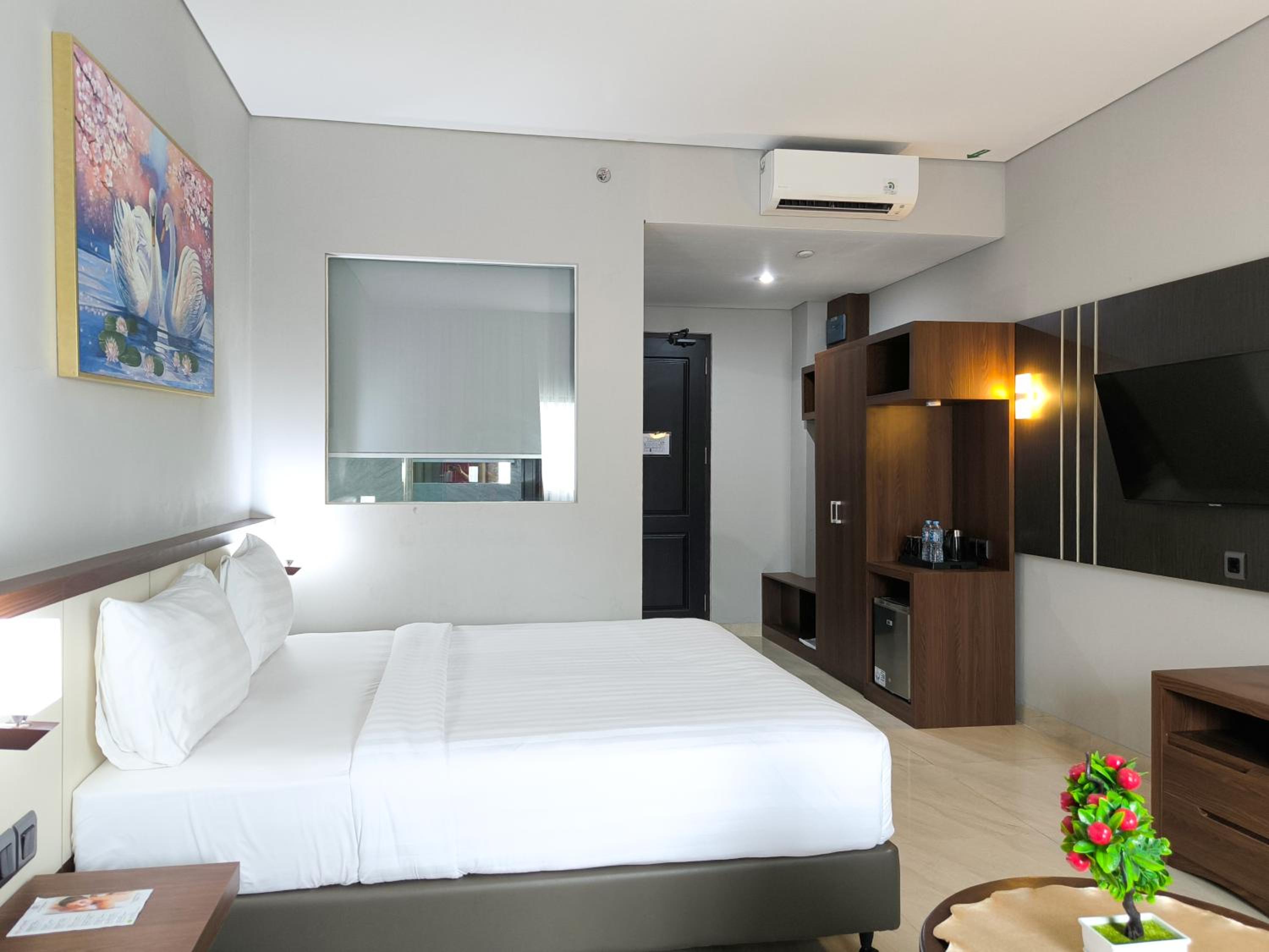 Double or Twin Room photo 3
