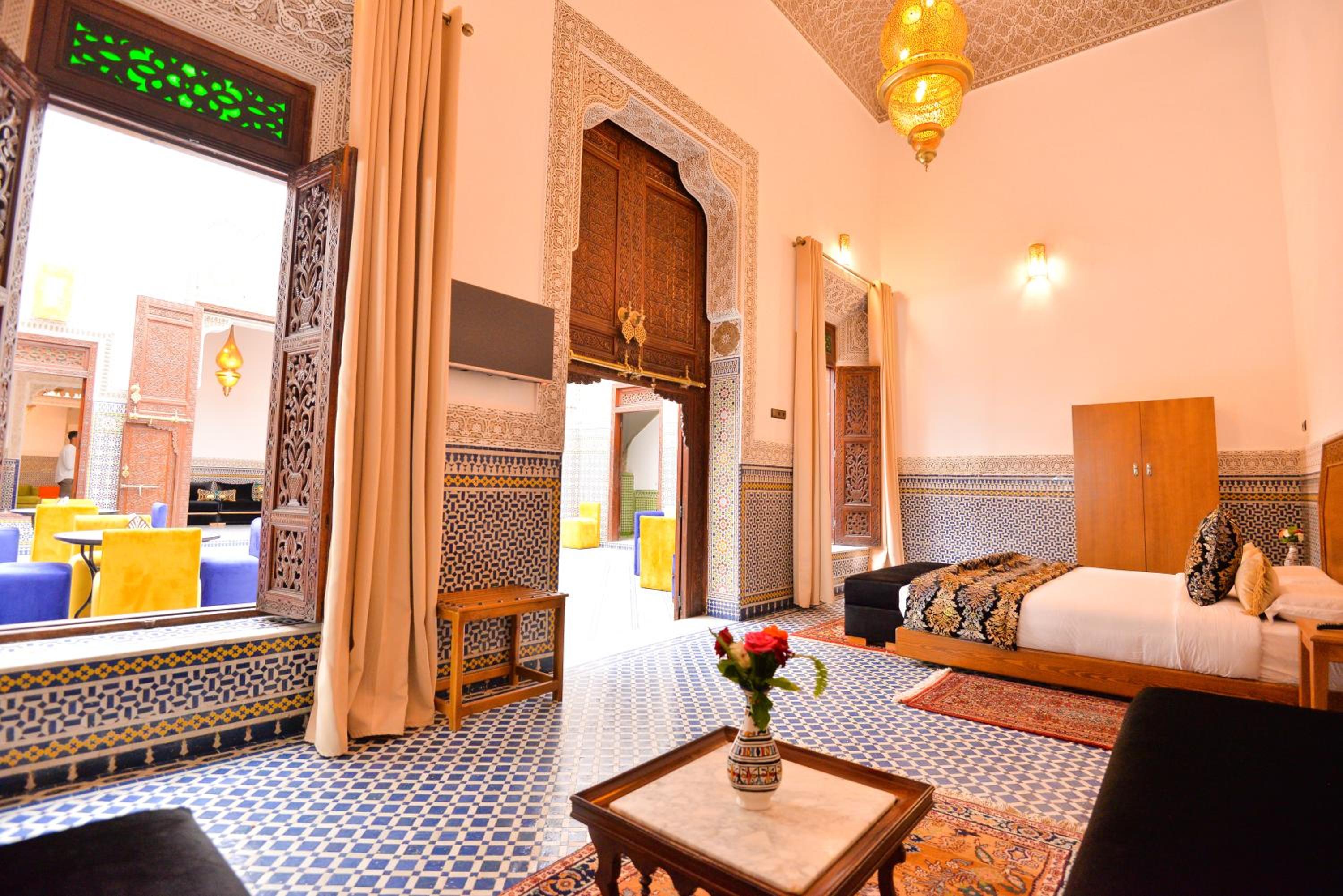Superior Suite - Photo 3