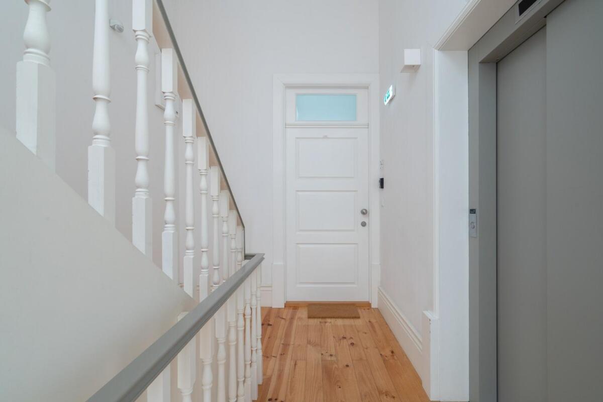 One-Bedroom Apartment - Photo 8