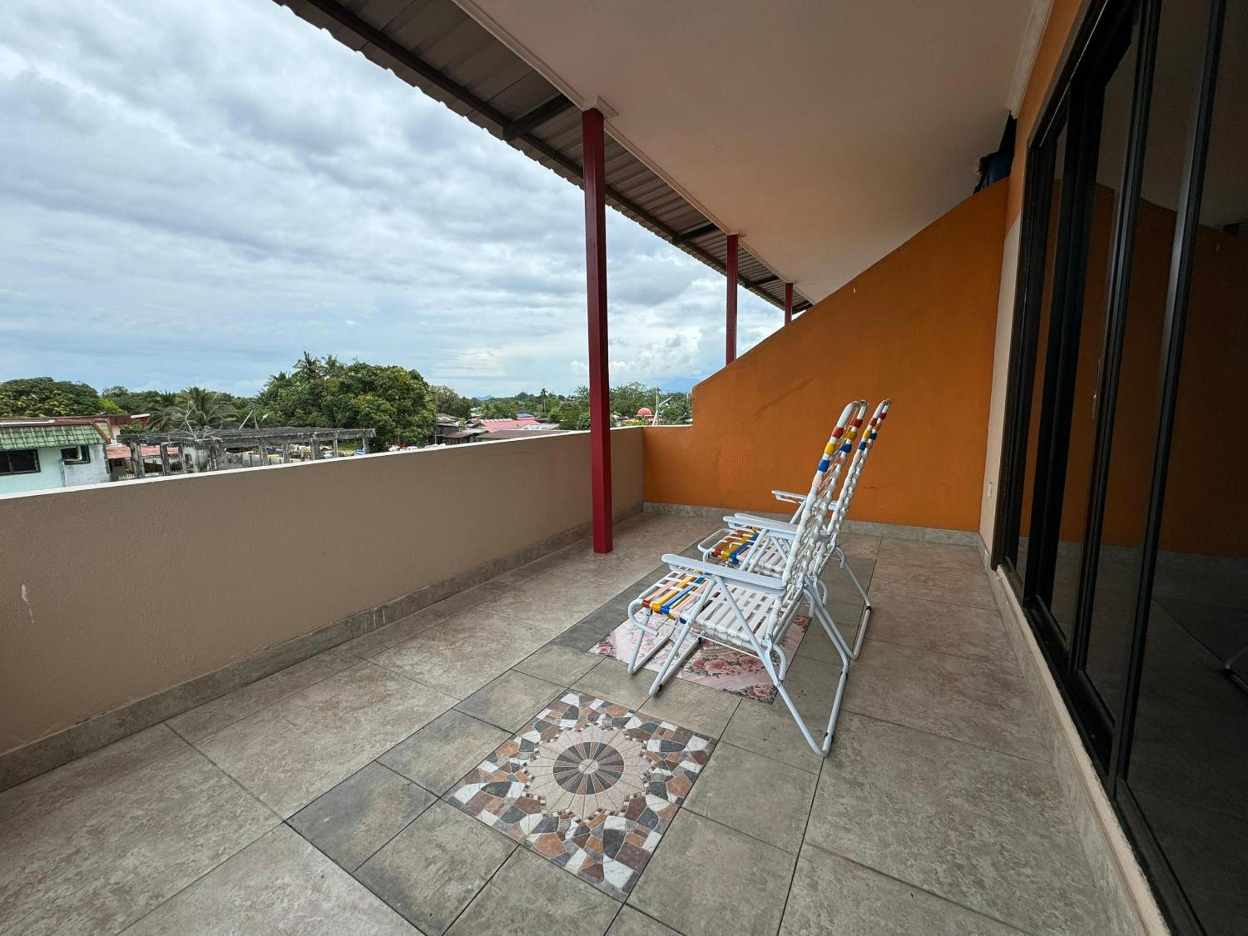 Family Room with Garden View photo 1
