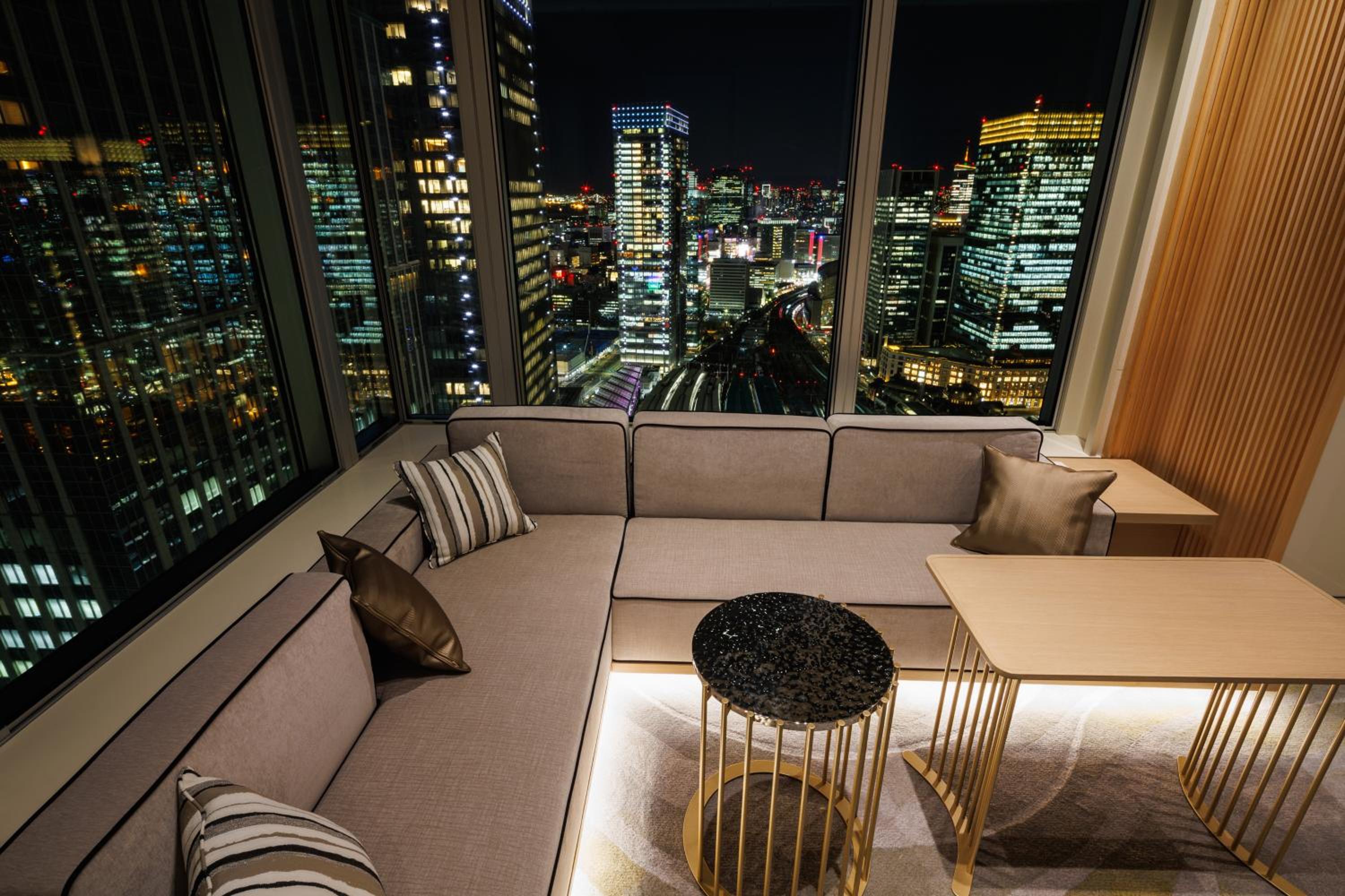 -Utsuroi-Corner Suite King 40sqm Non Smoking