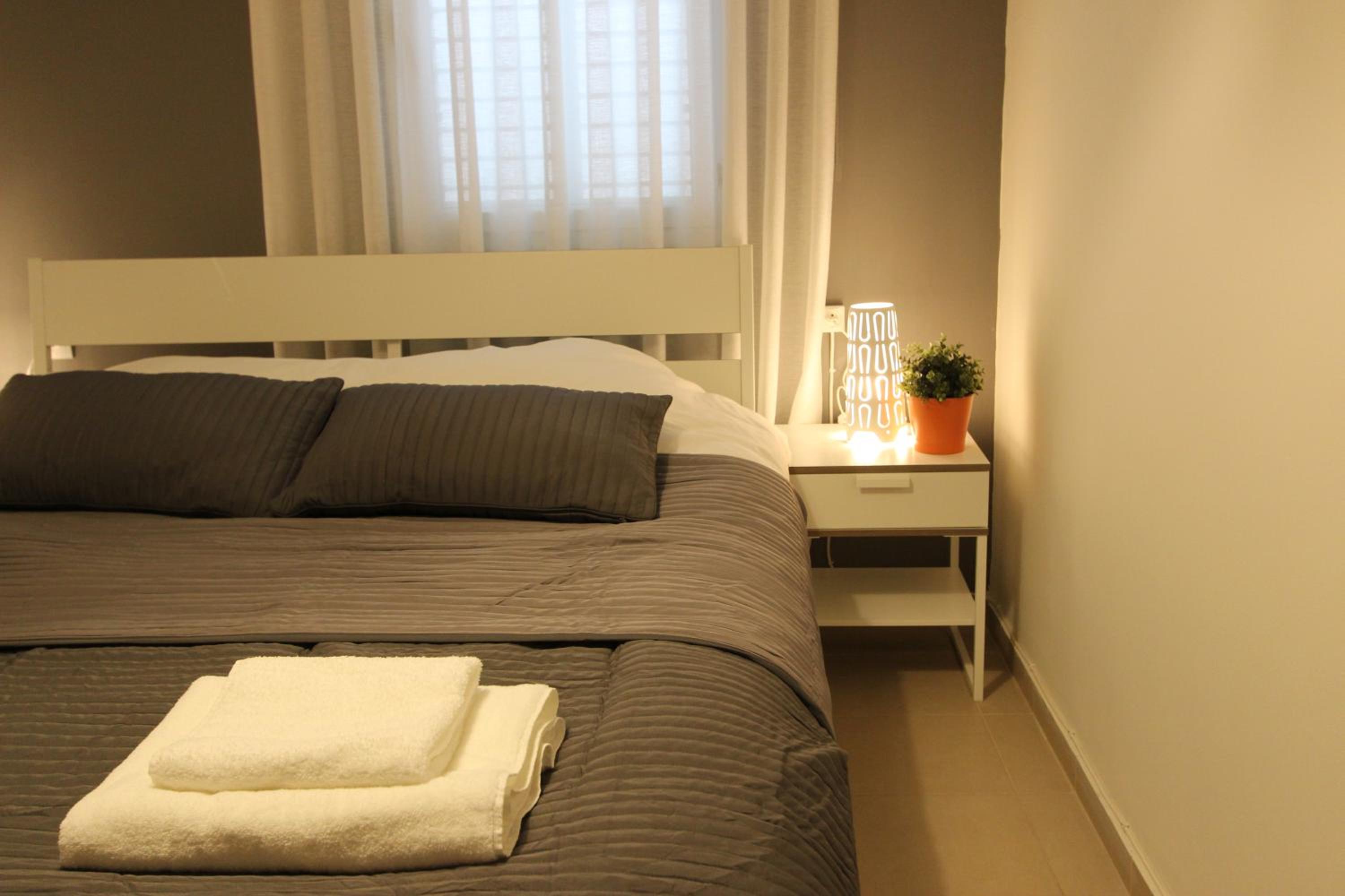 Deluxe Two-Bedroom Apartment photo 1