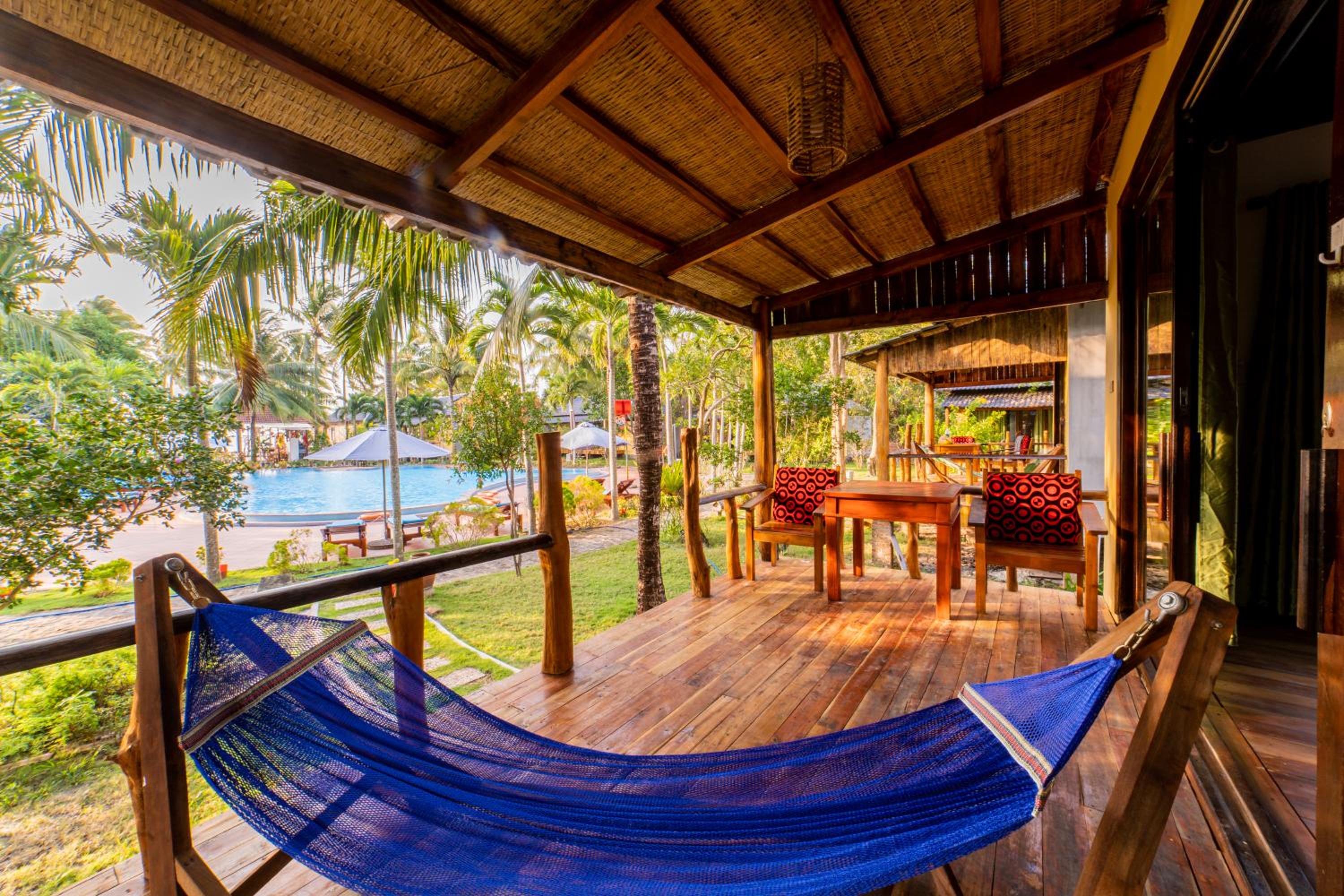 Family Bungalow photo 2