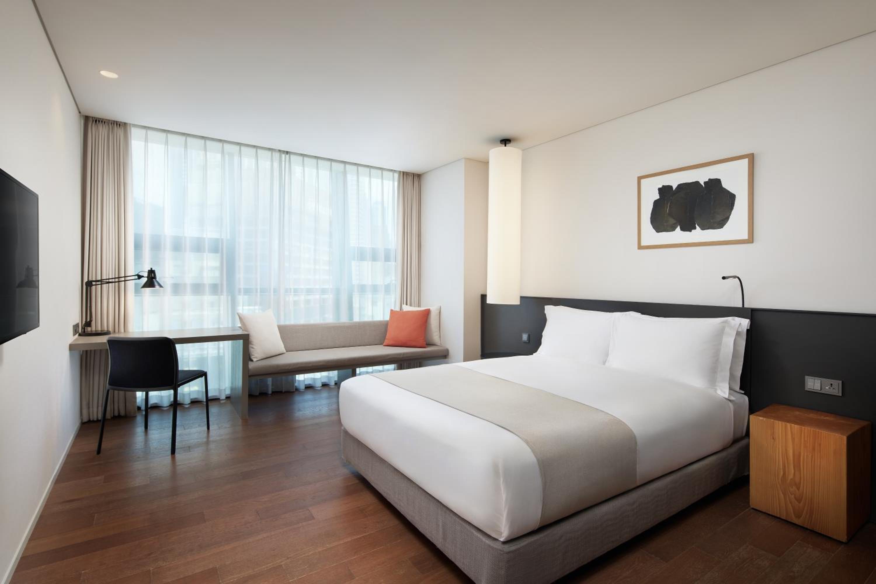 Deluxe Double Room with City View