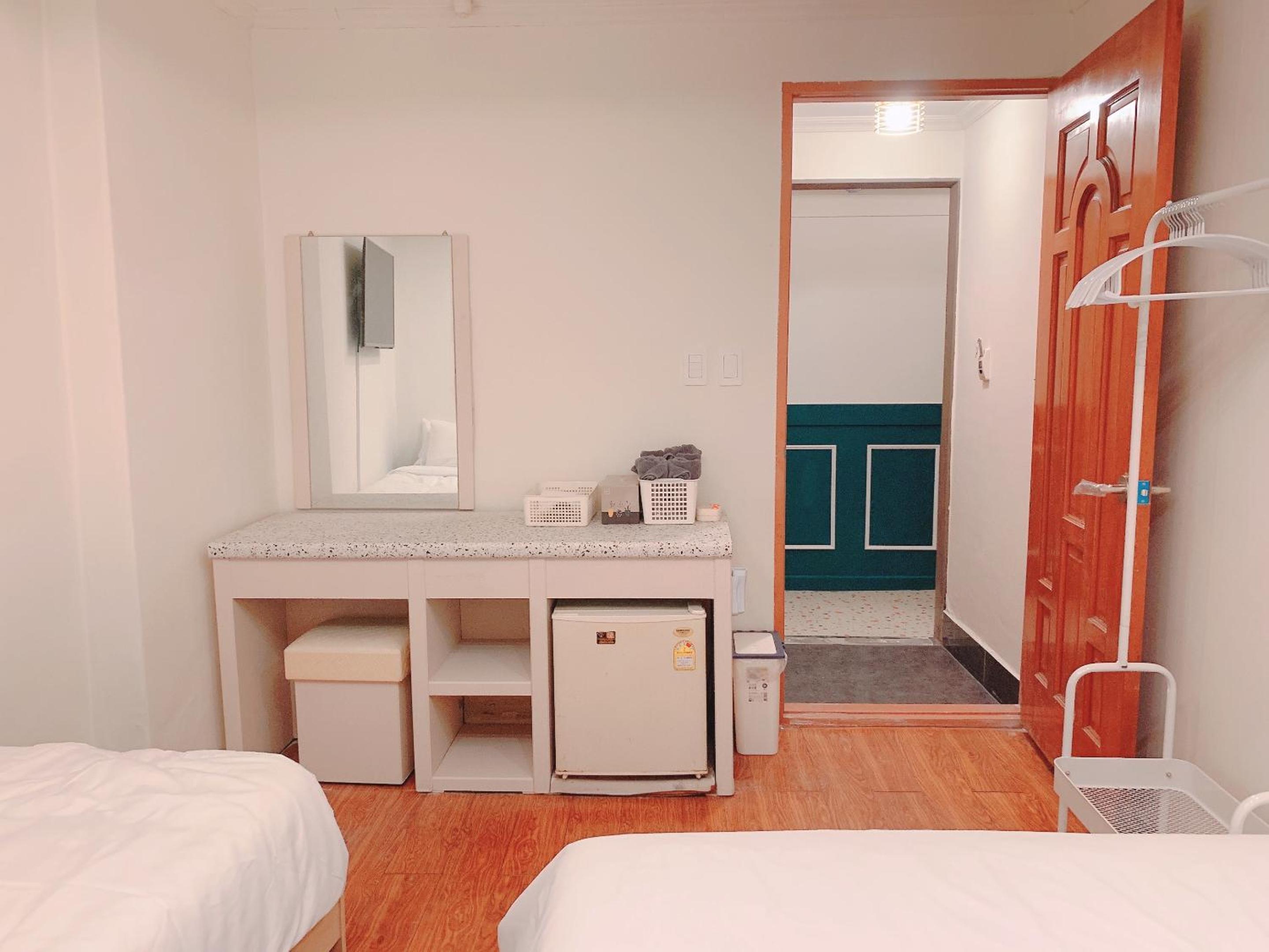 Triple Room - Photo 3