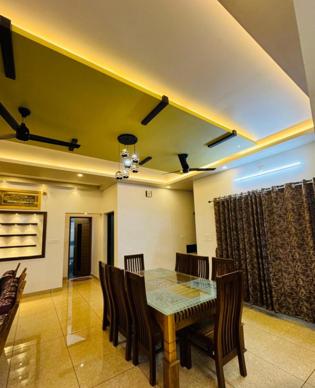 Three-Bedroom Villa photo 3
