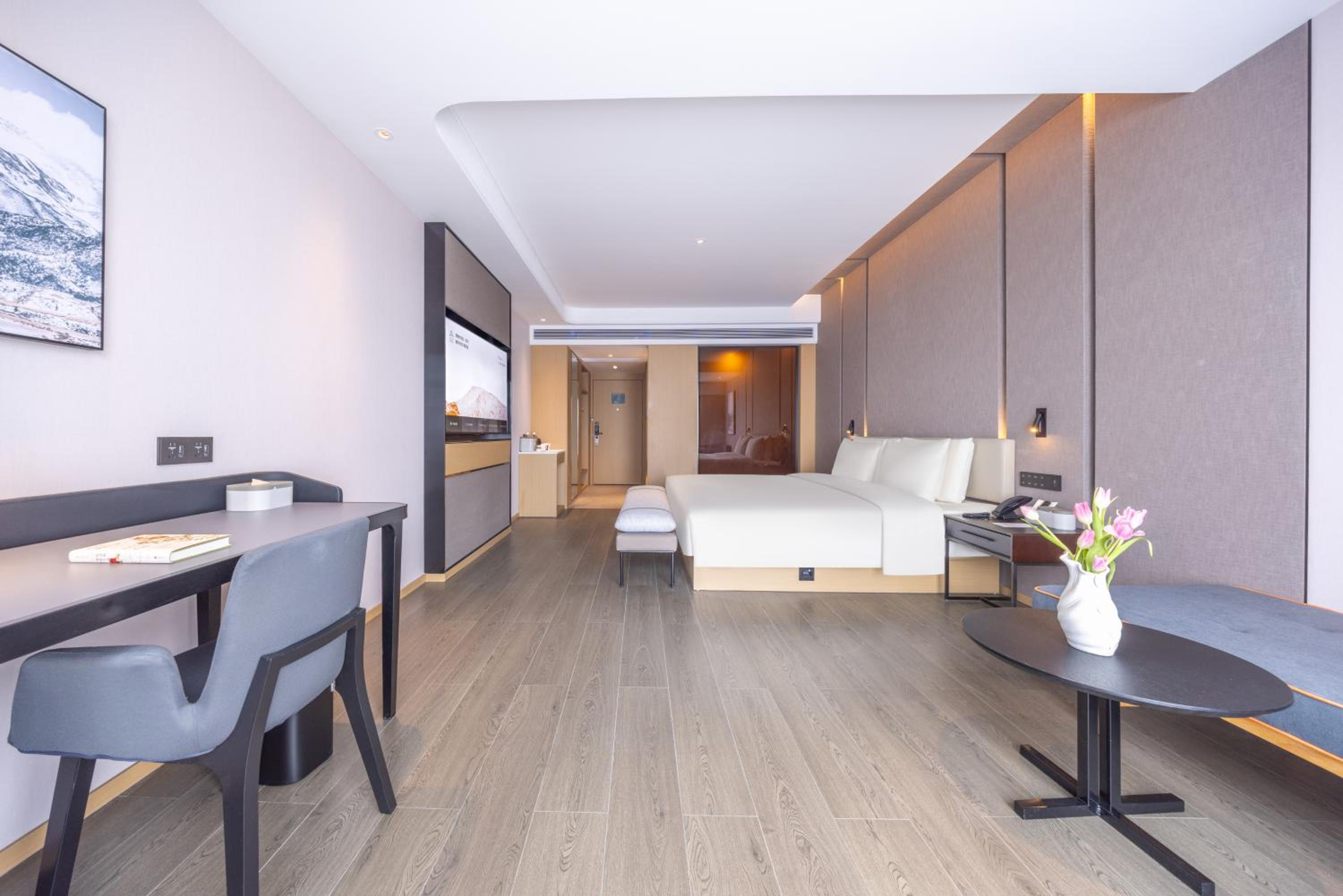 Executive Queen Room photo 2