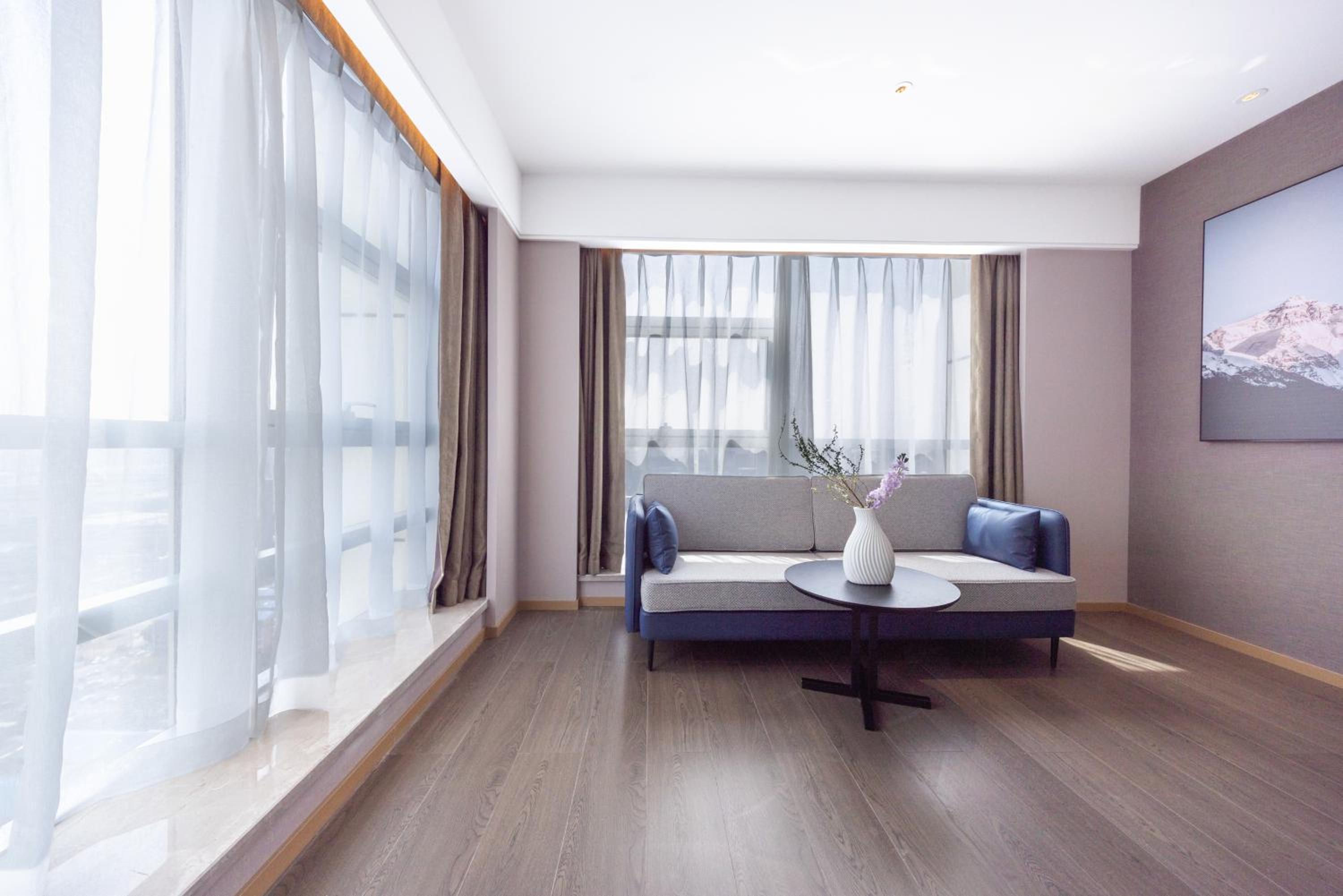 Jimu Double Room with City View photo 1