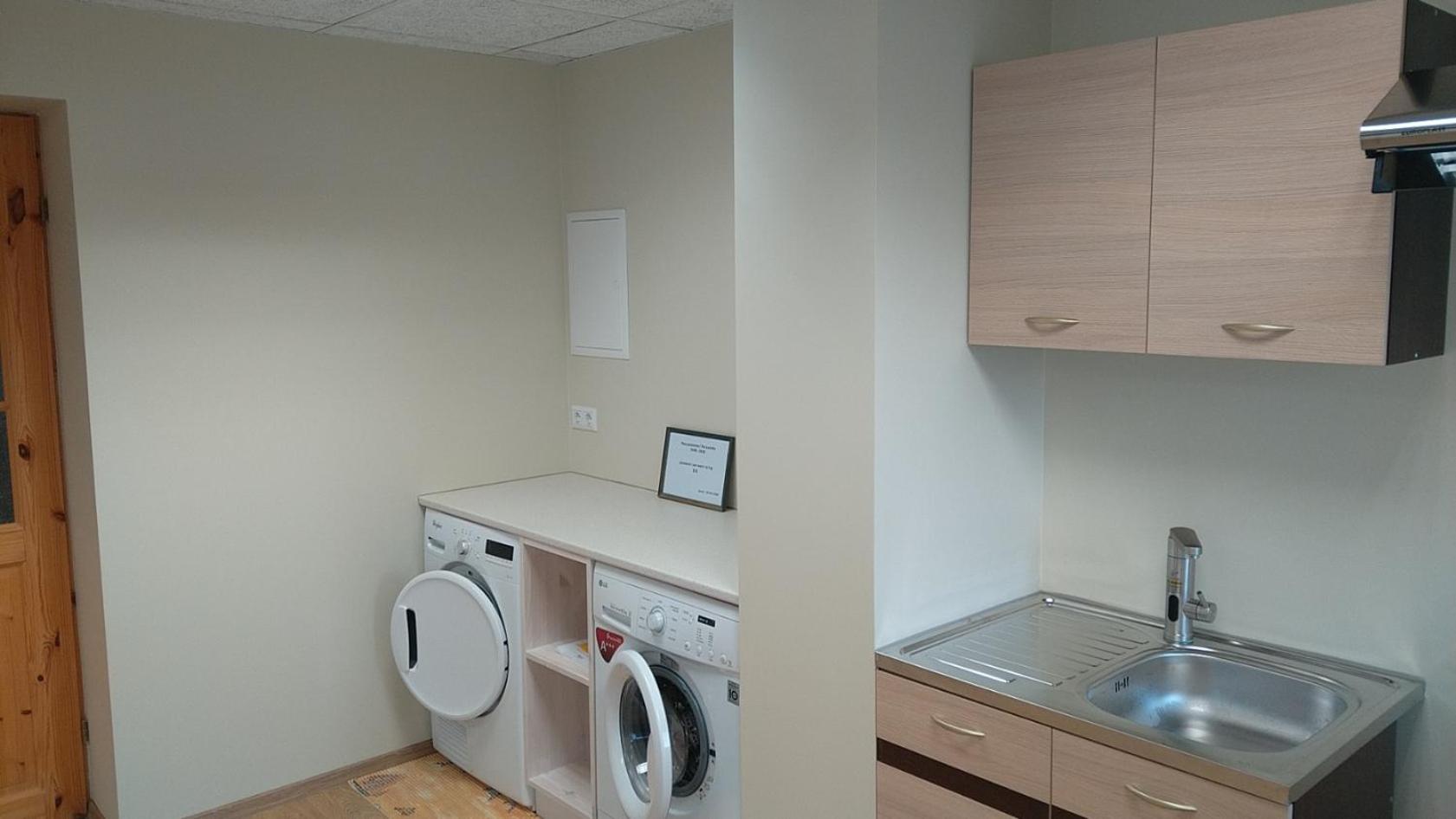 Triple Room with Private Bathroom - Photo 1