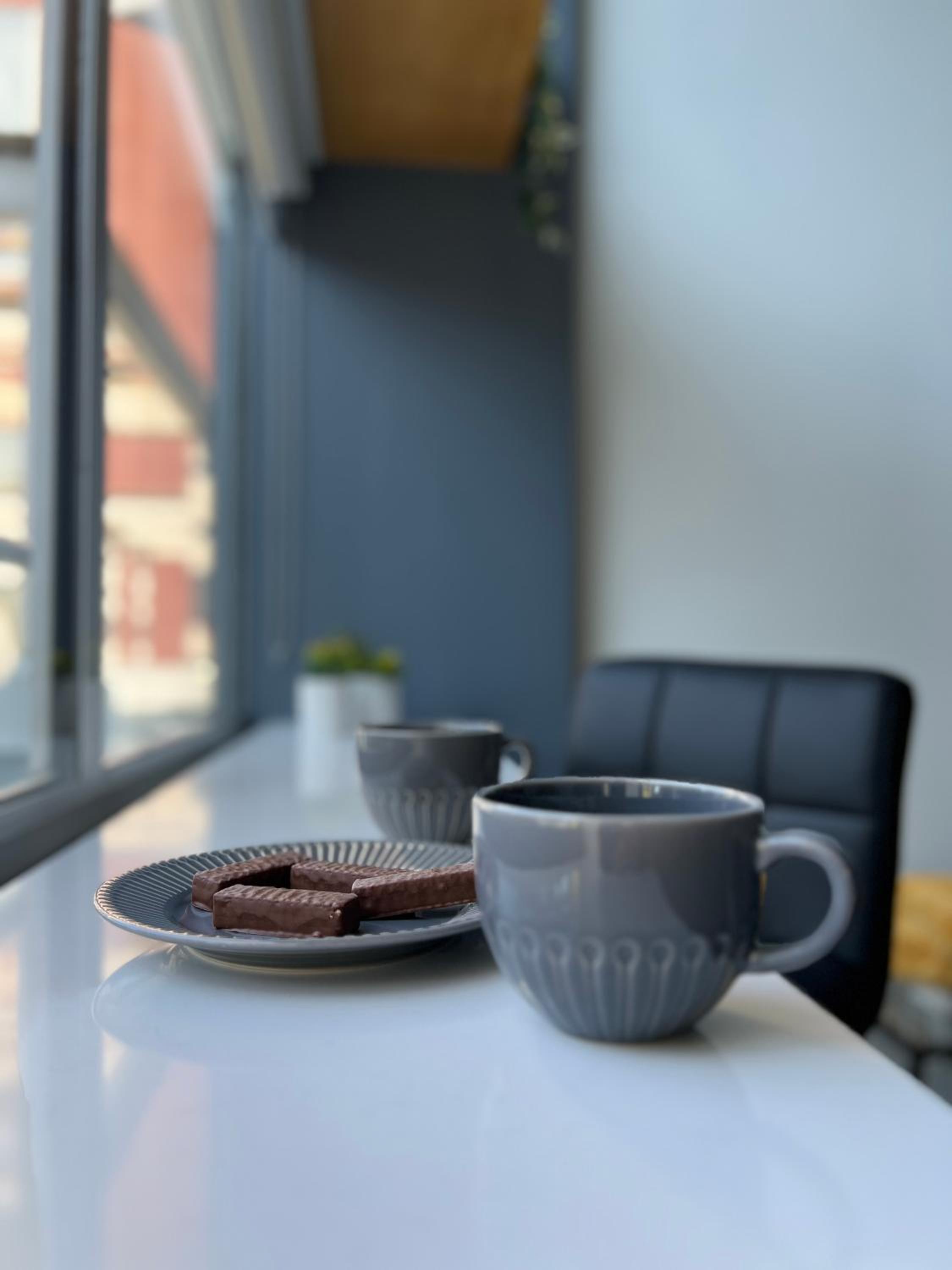 One-Bedroom Loft Apartment with Balcony photo 2