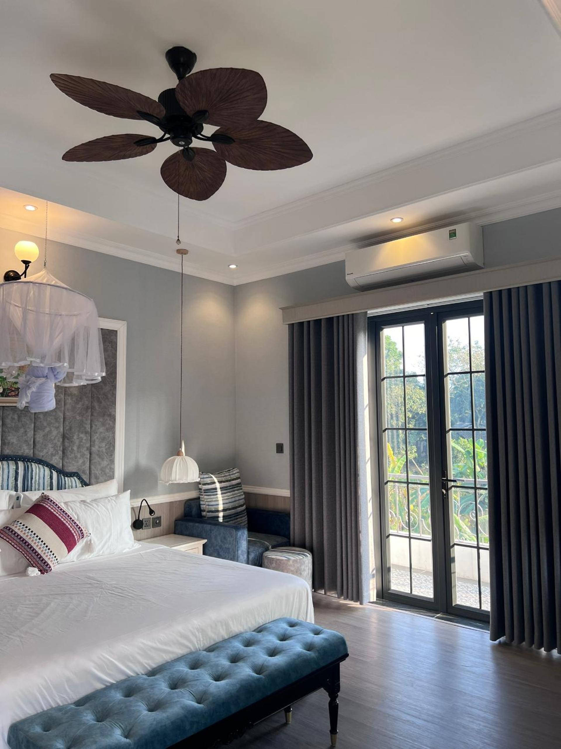 Standard Queen Room photo 3